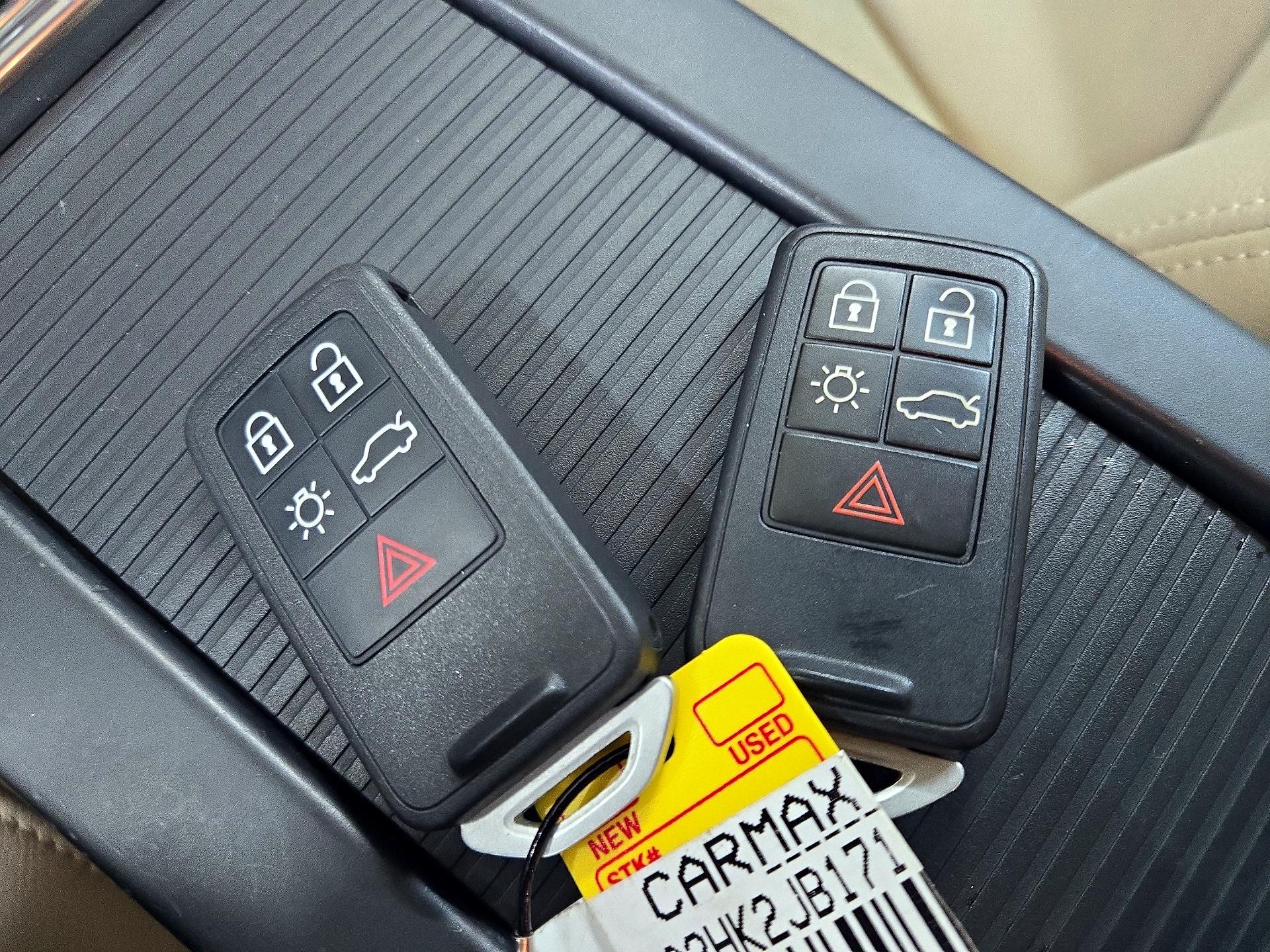 Thumbnail: 2018 Volvo S60 - 20