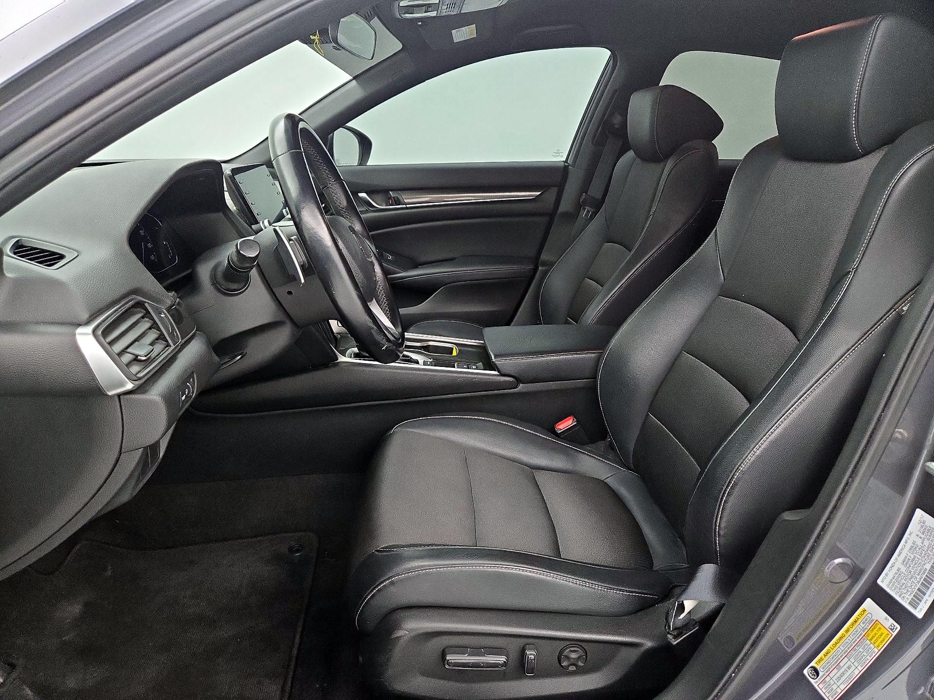 Thumbnail: 2018 Honda Accord - 11