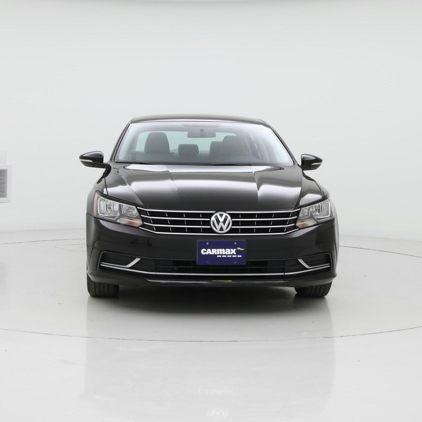 Thumbnail: 2016 Volkswagen Passat - 5