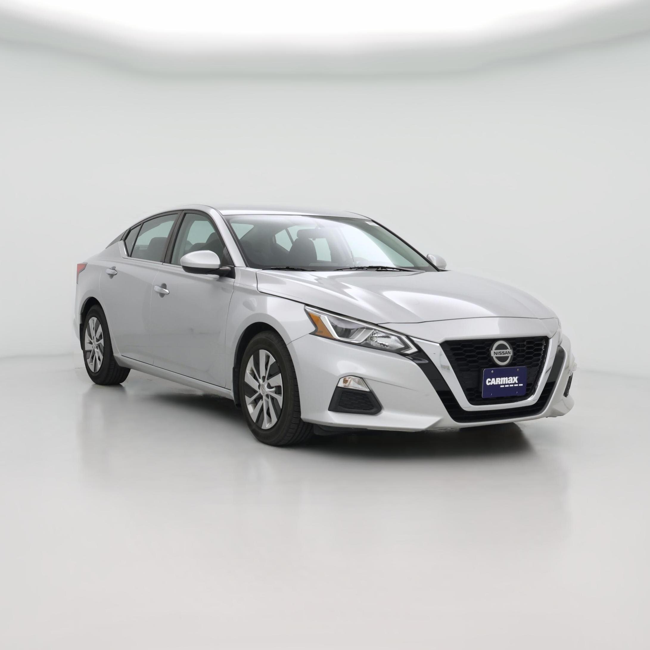 Thumbnail: 2020 Nissan Altima - 1