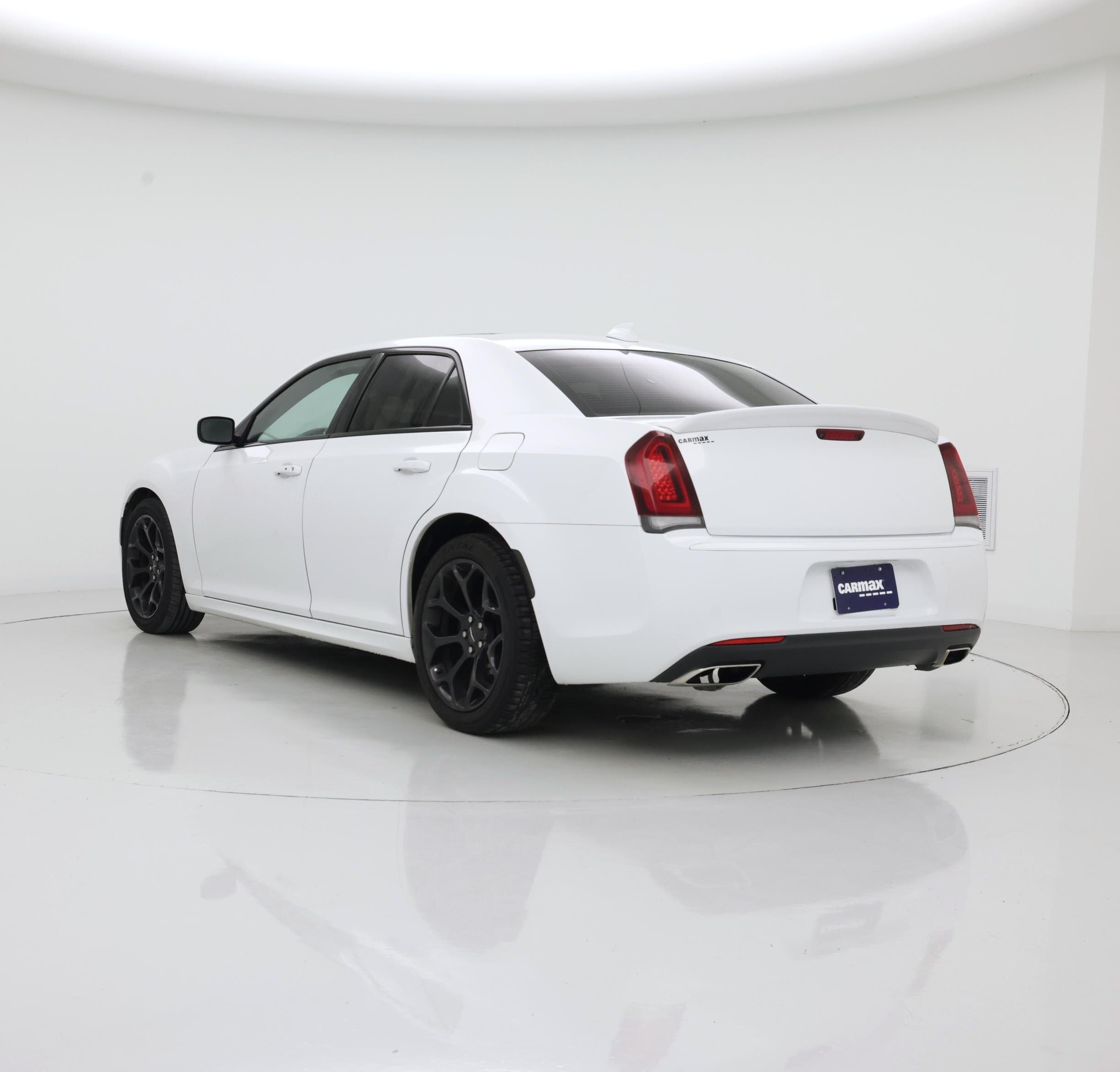 Thumbnail: 2020 Chrysler 300 - 2