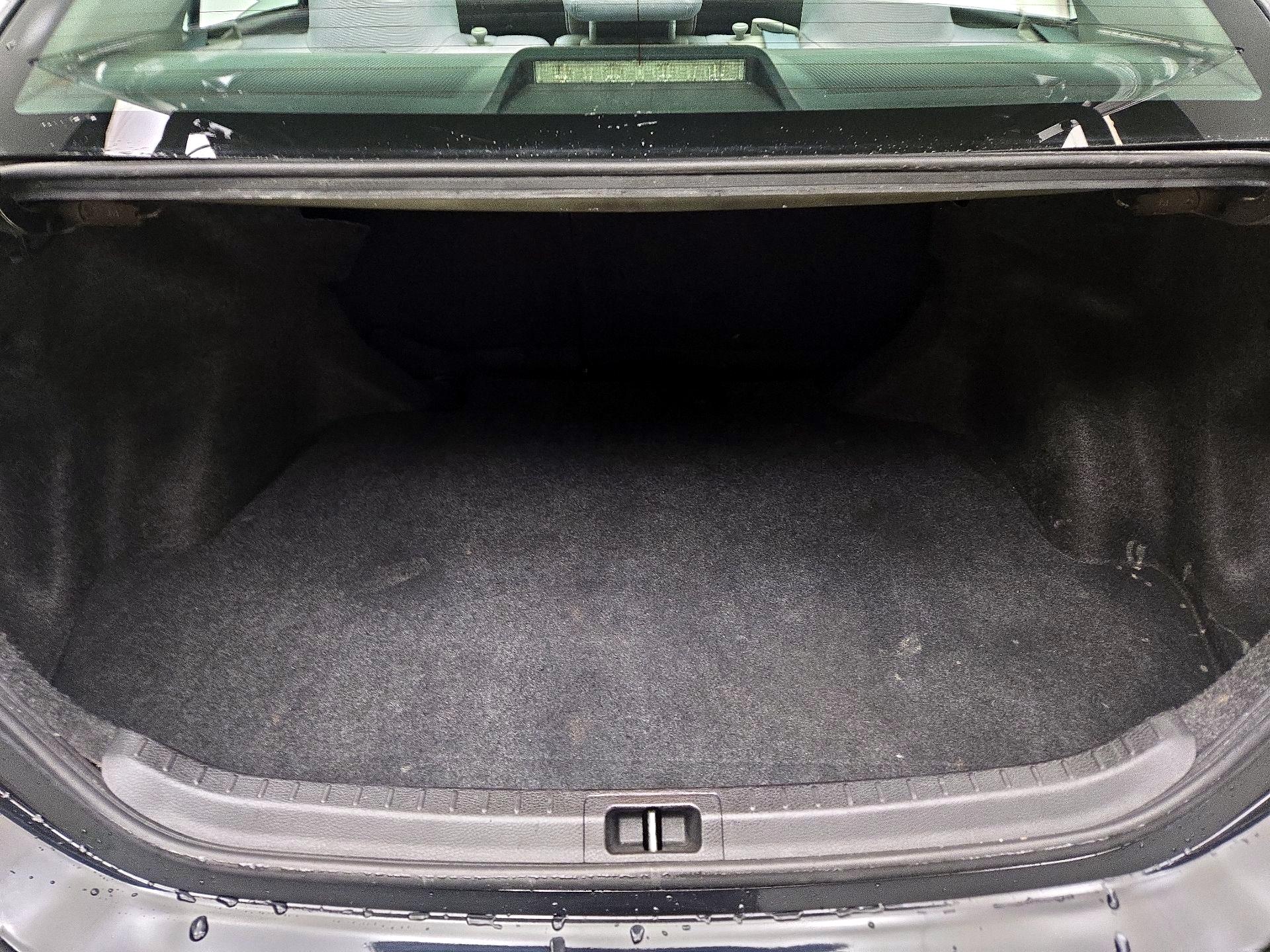 Thumbnail: 2015 Toyota Corolla - 20