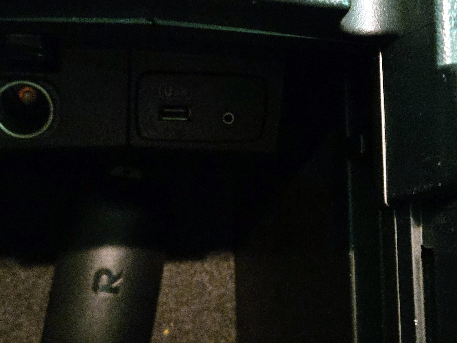 Thumbnail: 2015 Subaru Forester - 18