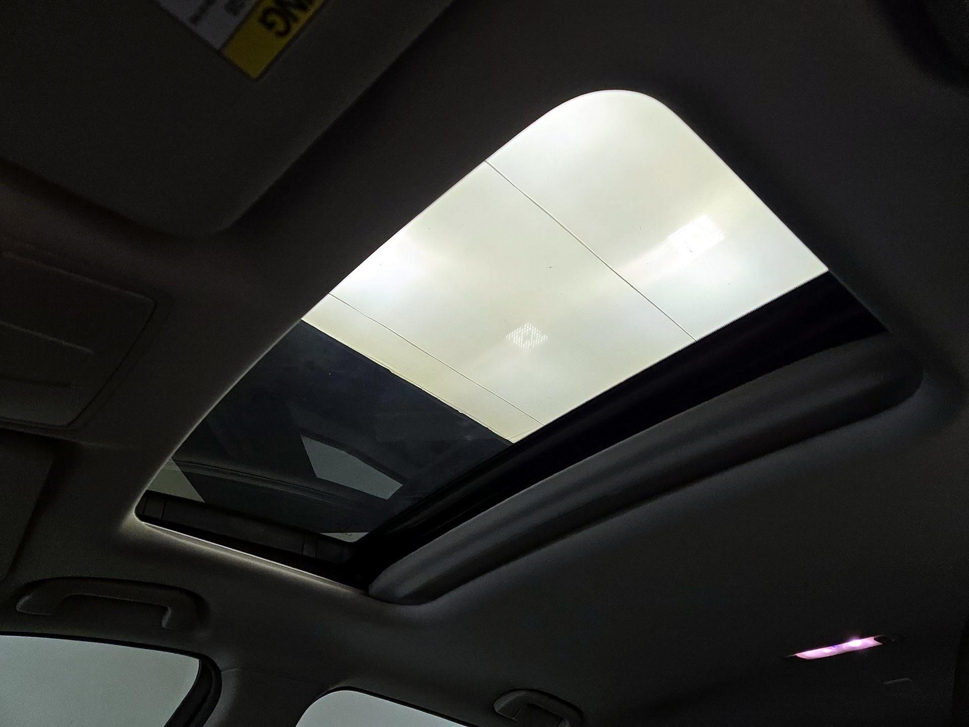 Thumbnail: 2016 Acura TLX - 20