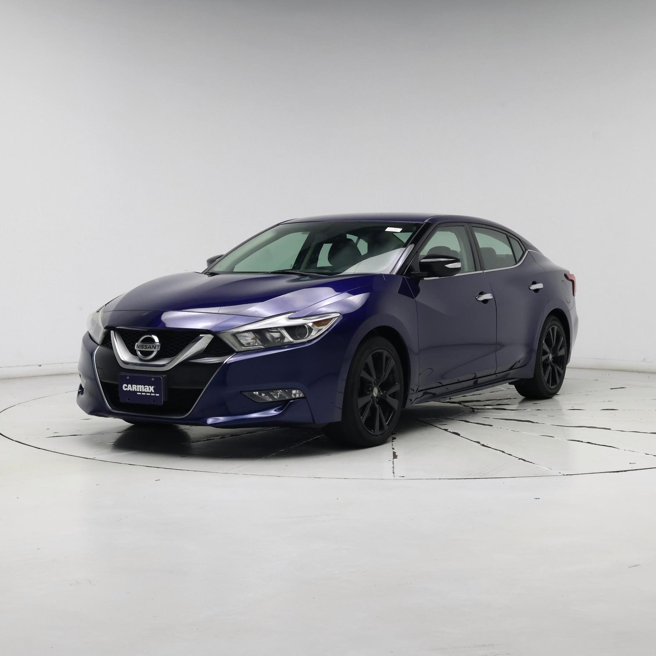 Thumbnail: 2017 Nissan Maxima - 4