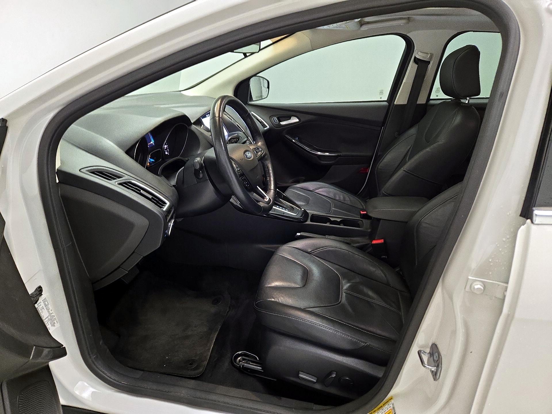 Thumbnail: 2018 Ford Focus - 11