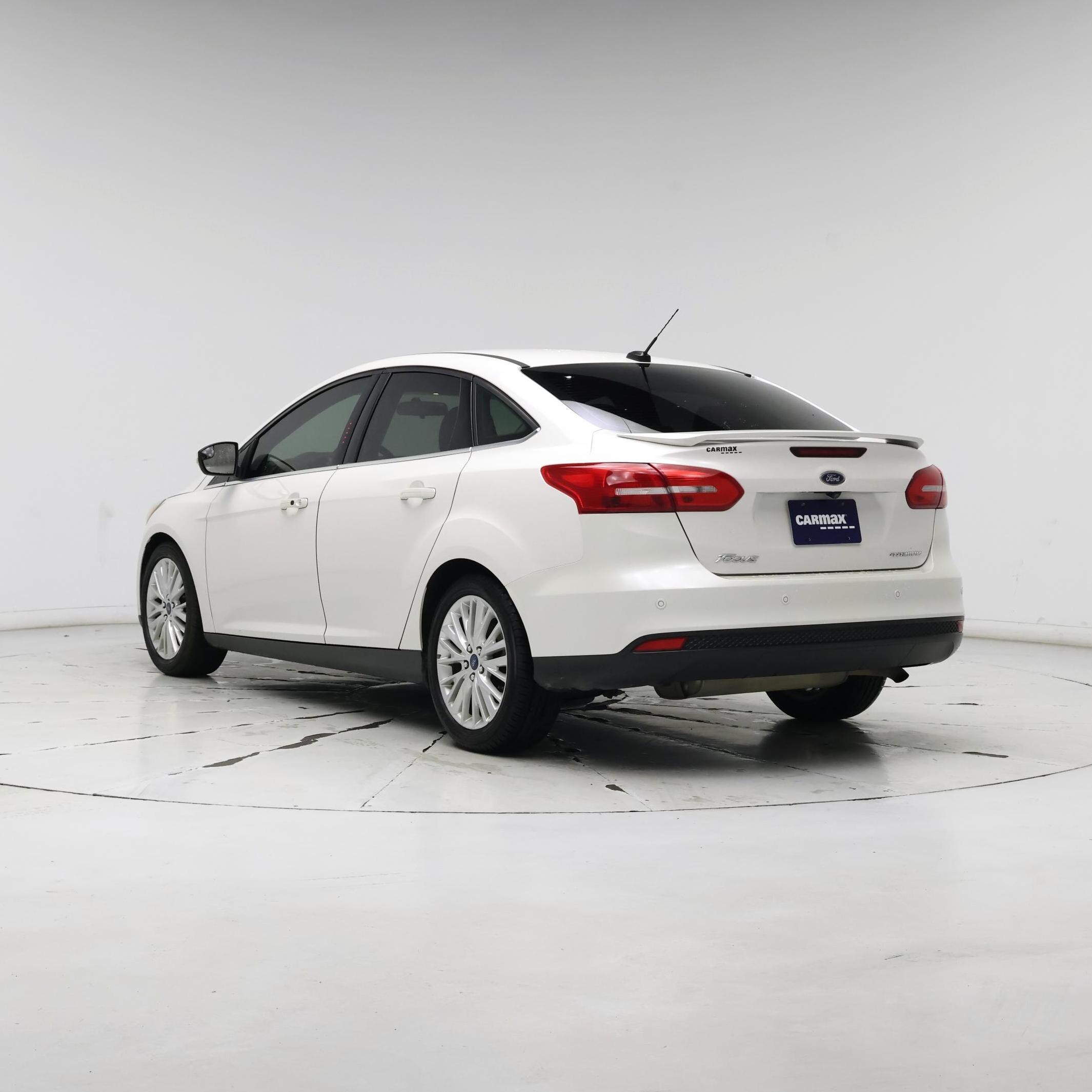 Thumbnail: 2018 Ford Focus - 2