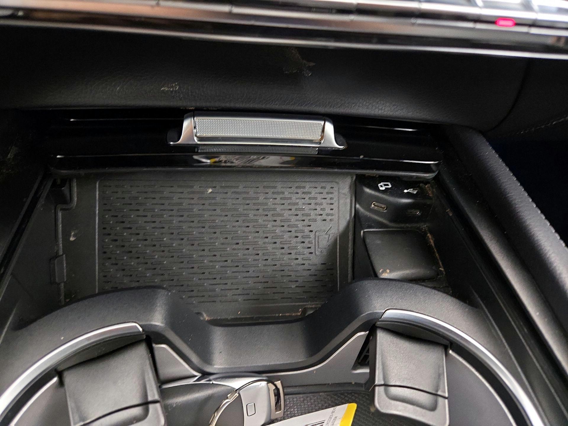 Thumbnail: 2020 Mercedes-Benz GLE - 19