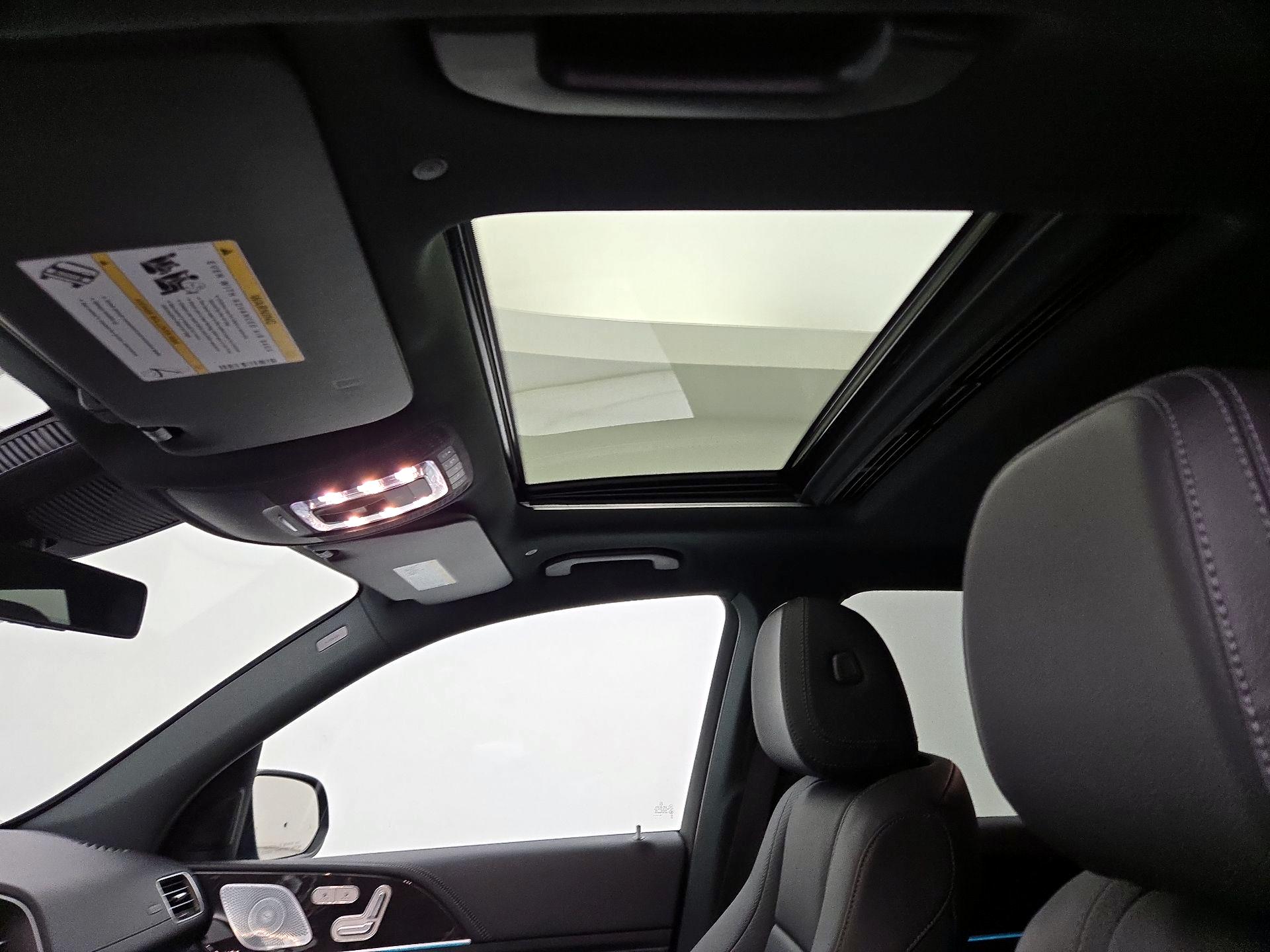 Thumbnail: 2020 Mercedes-Benz GLE - 20