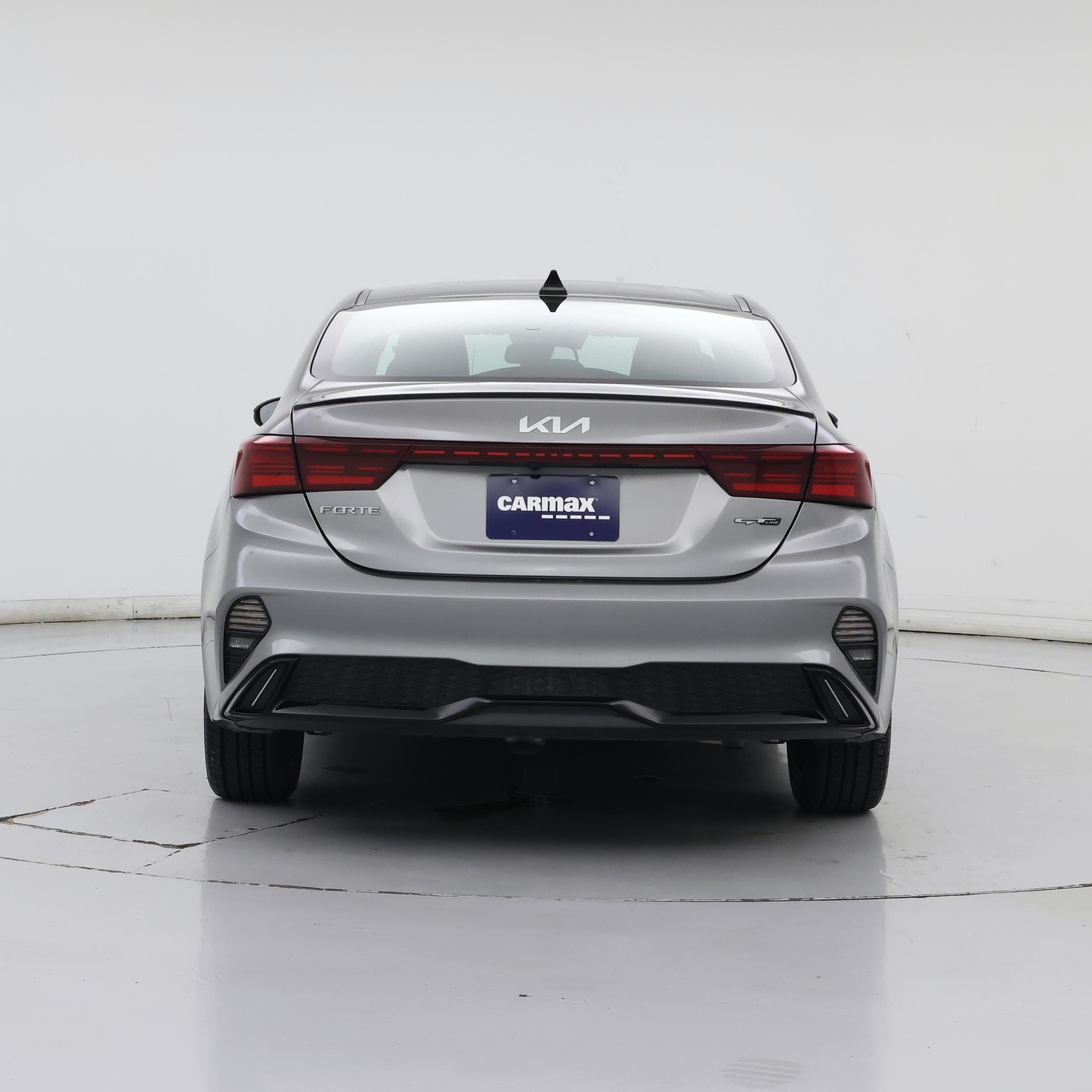 Thumbnail: 2023 Kia Forte - 6