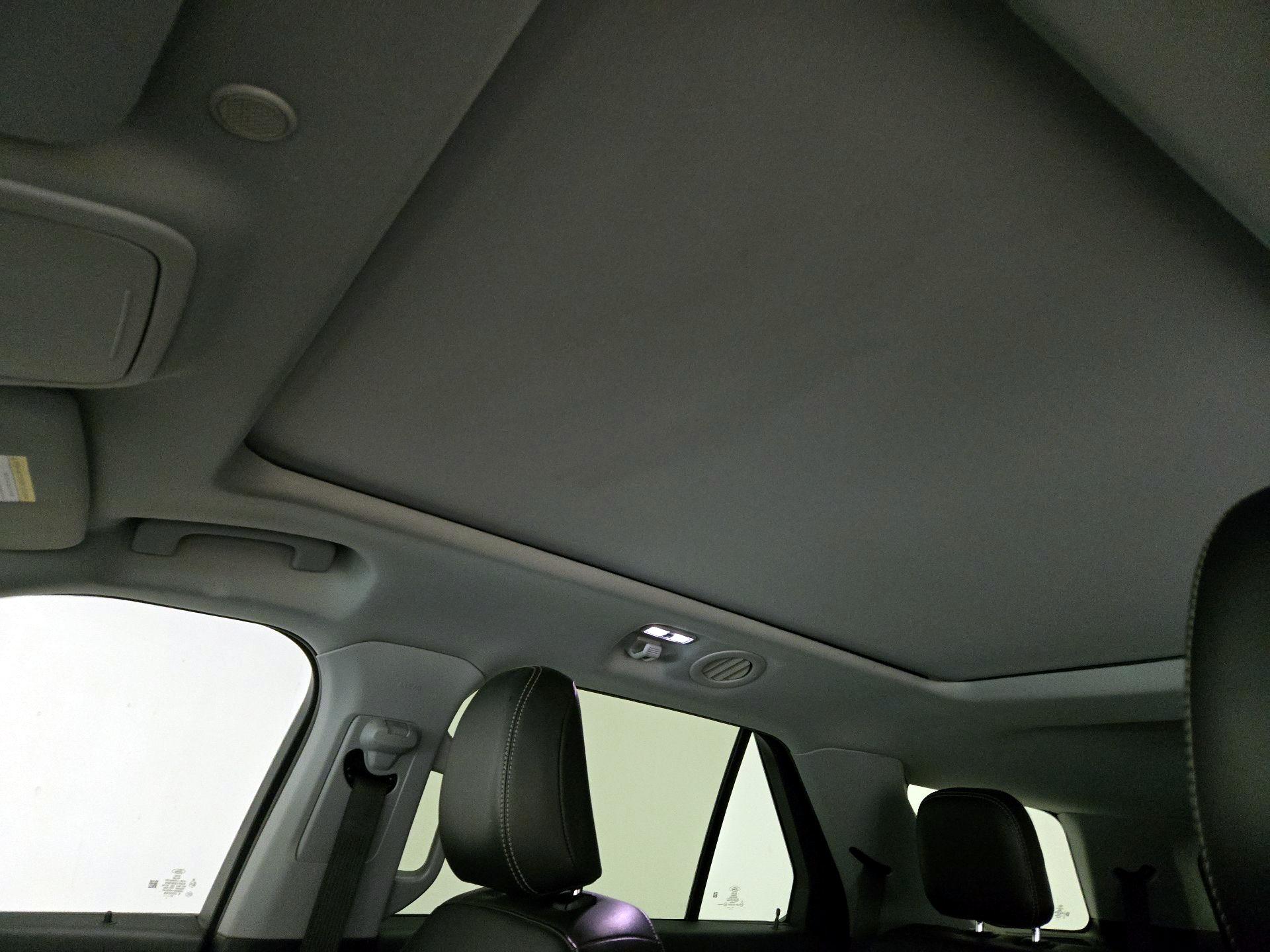 Thumbnail: 2022 Ford Explorer - 19