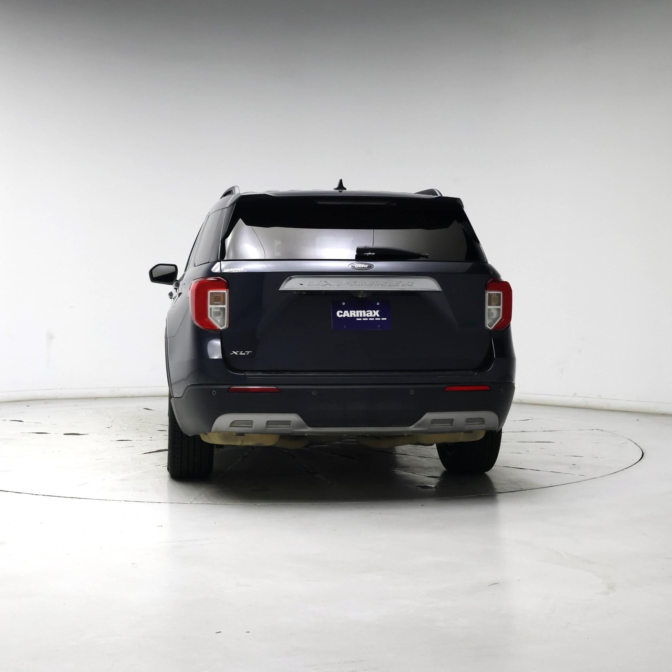 Thumbnail: 2022 Ford Explorer - 6