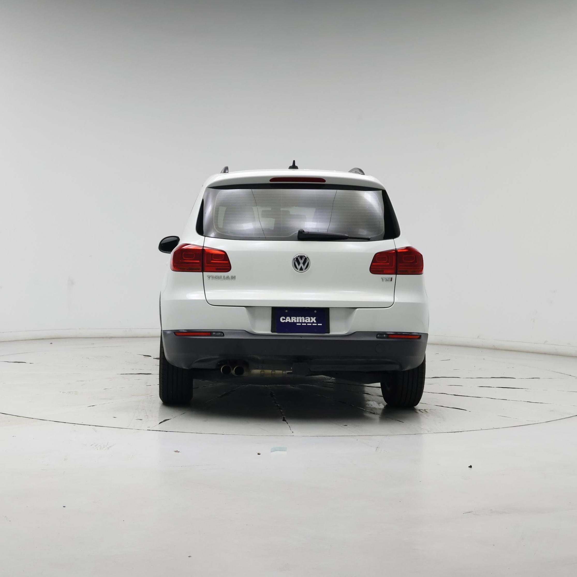 Thumbnail: 2017 Volkswagen Tiguan - 6