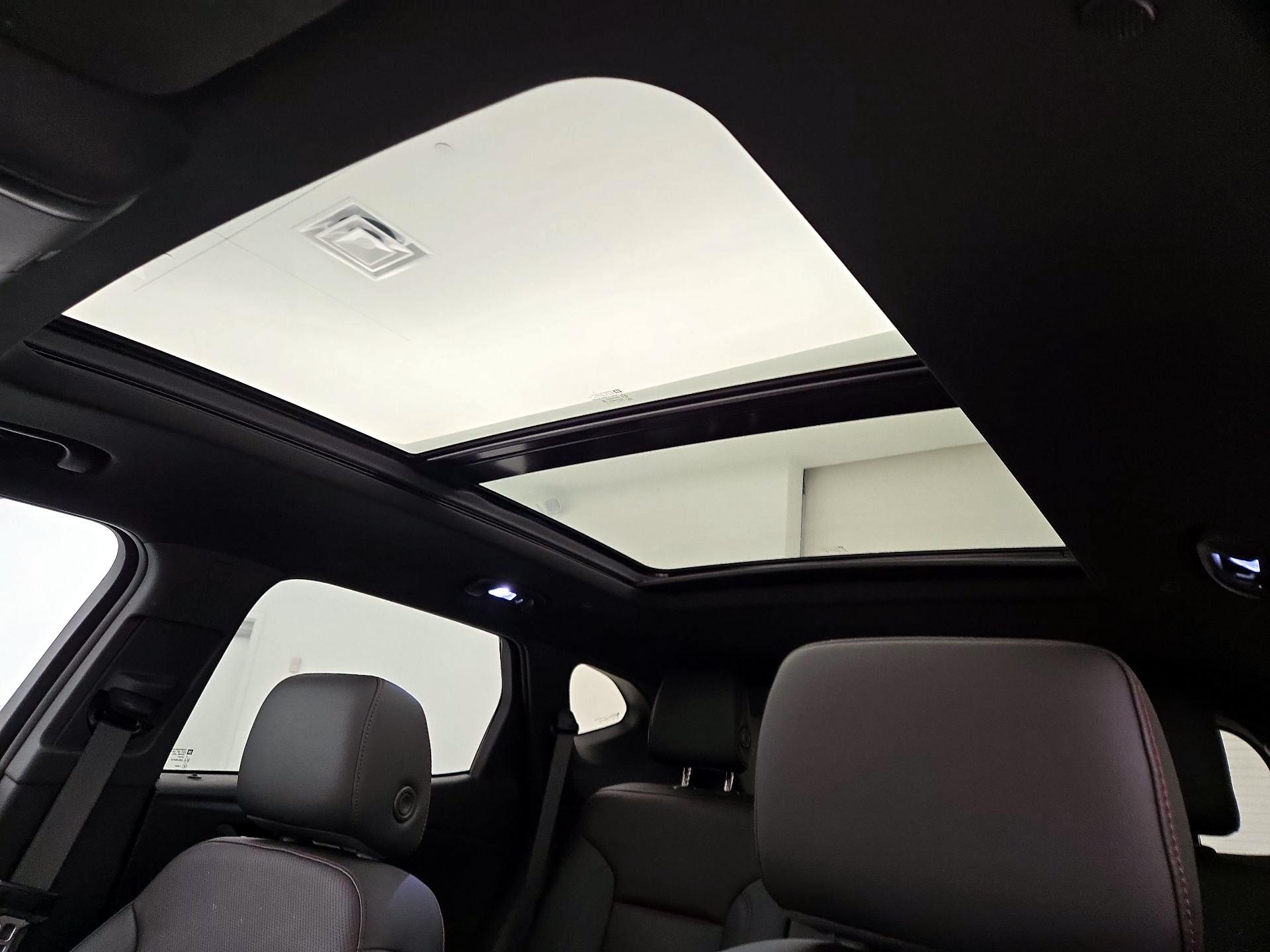 Thumbnail: 2020 Chevrolet Blazer - 19