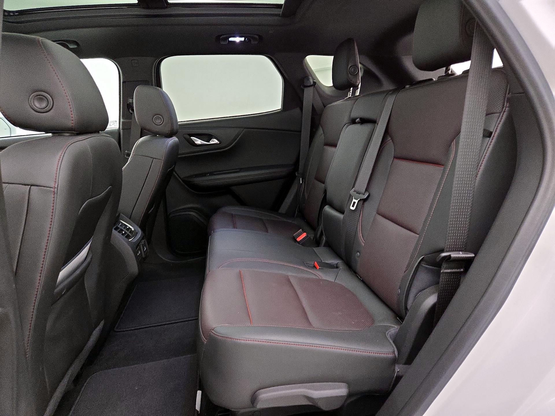 Thumbnail: 2020 Chevrolet Blazer - 20