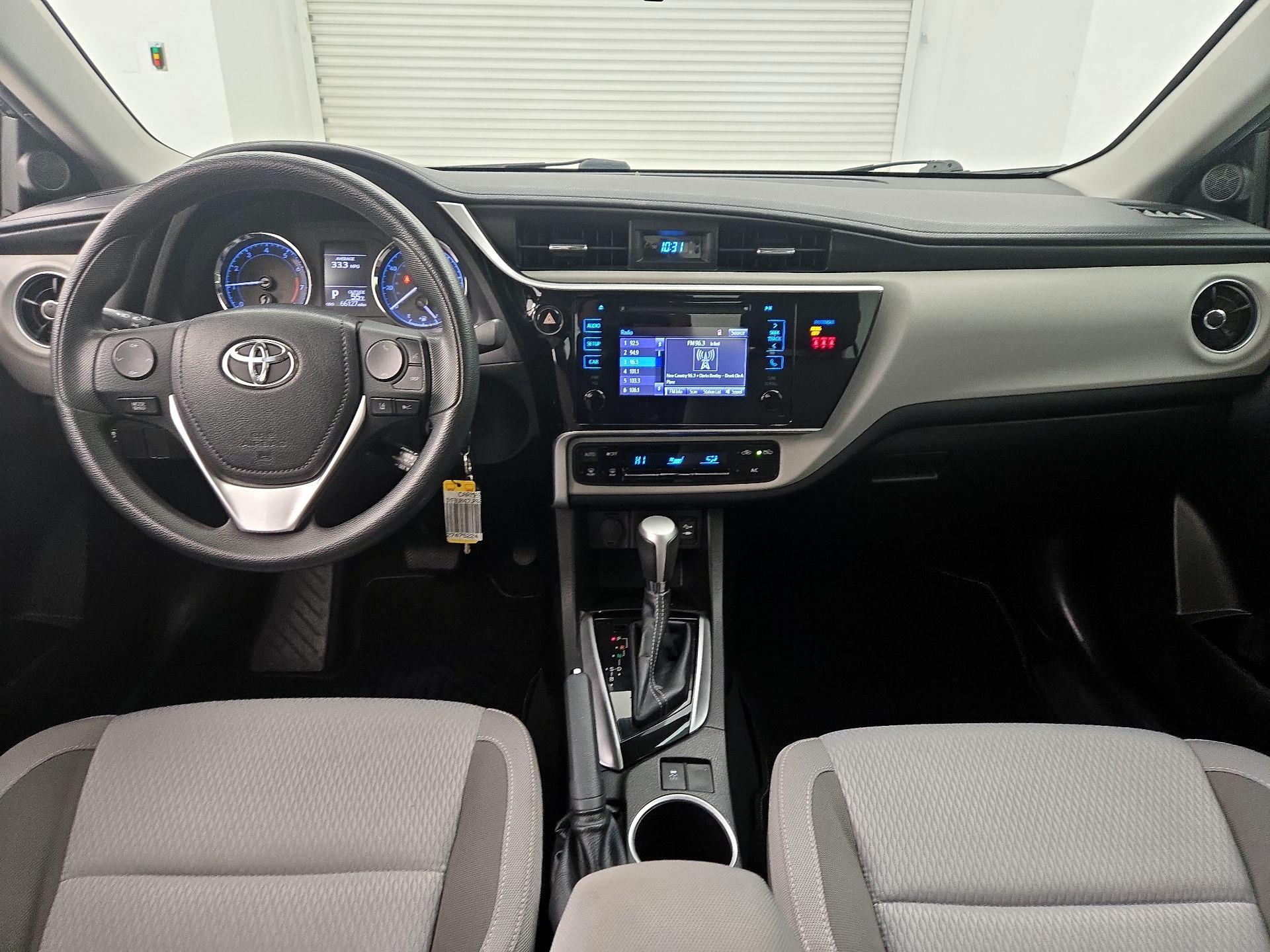 Thumbnail: 2018 Toyota Corolla - 9