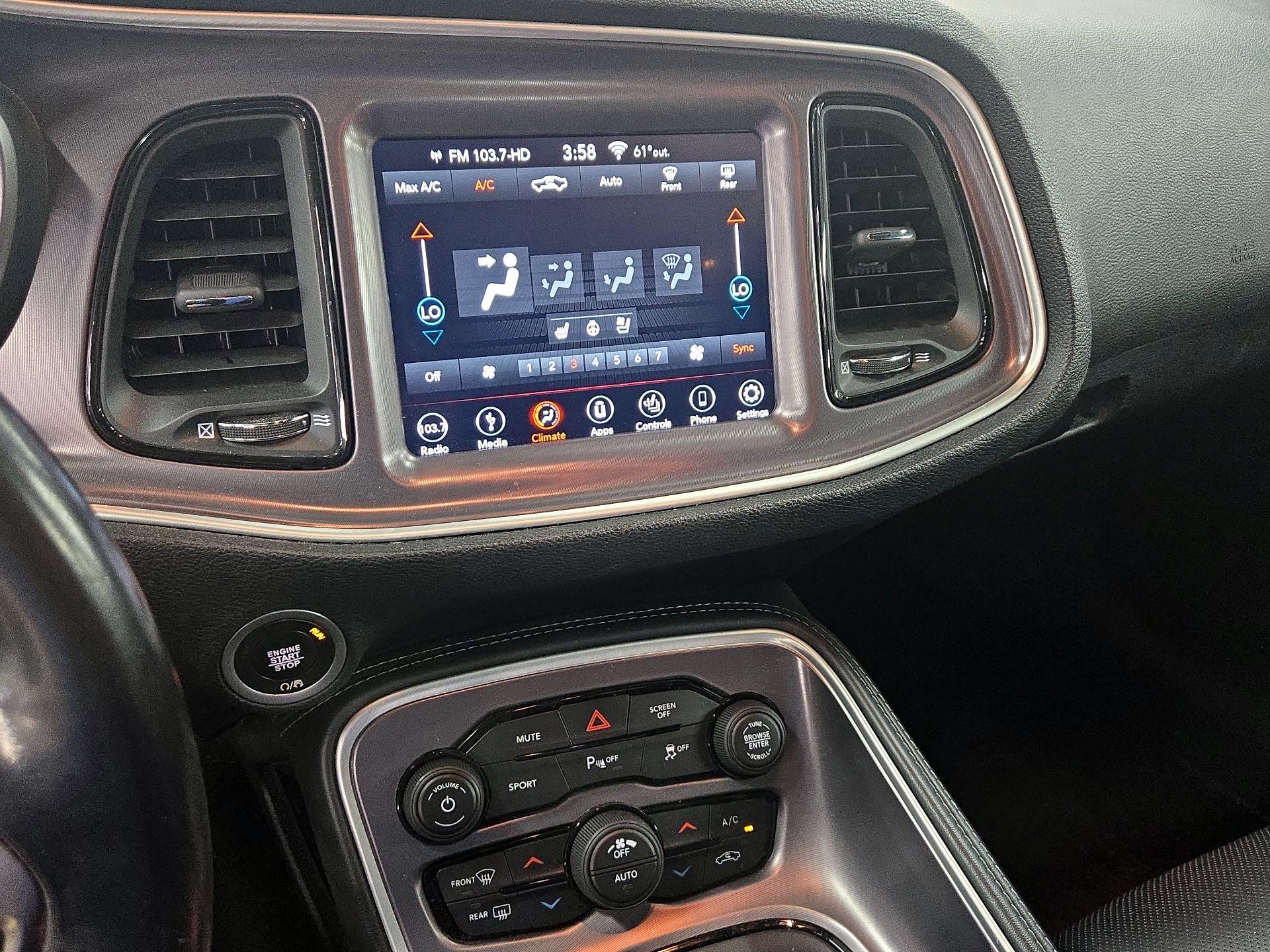 Thumbnail: 2019 Dodge Challenger - 16