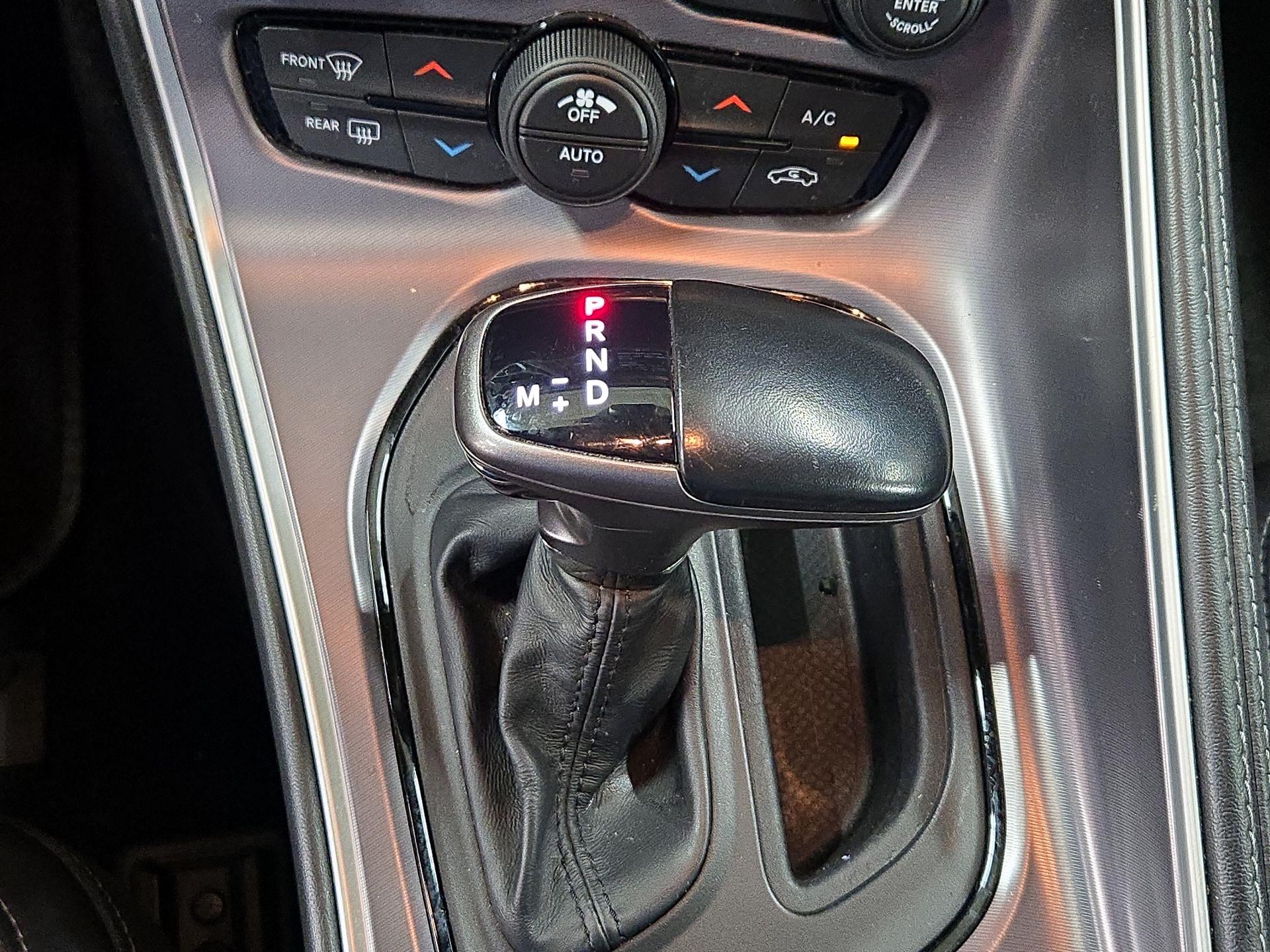 Thumbnail: 2019 Dodge Challenger - 17