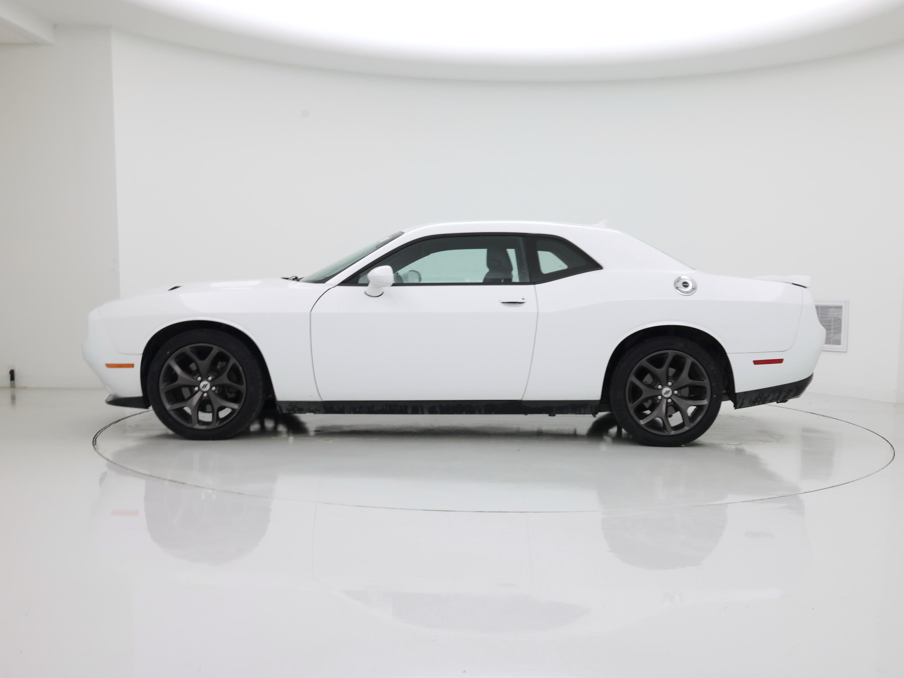 Thumbnail: 2019 Dodge Challenger - 3