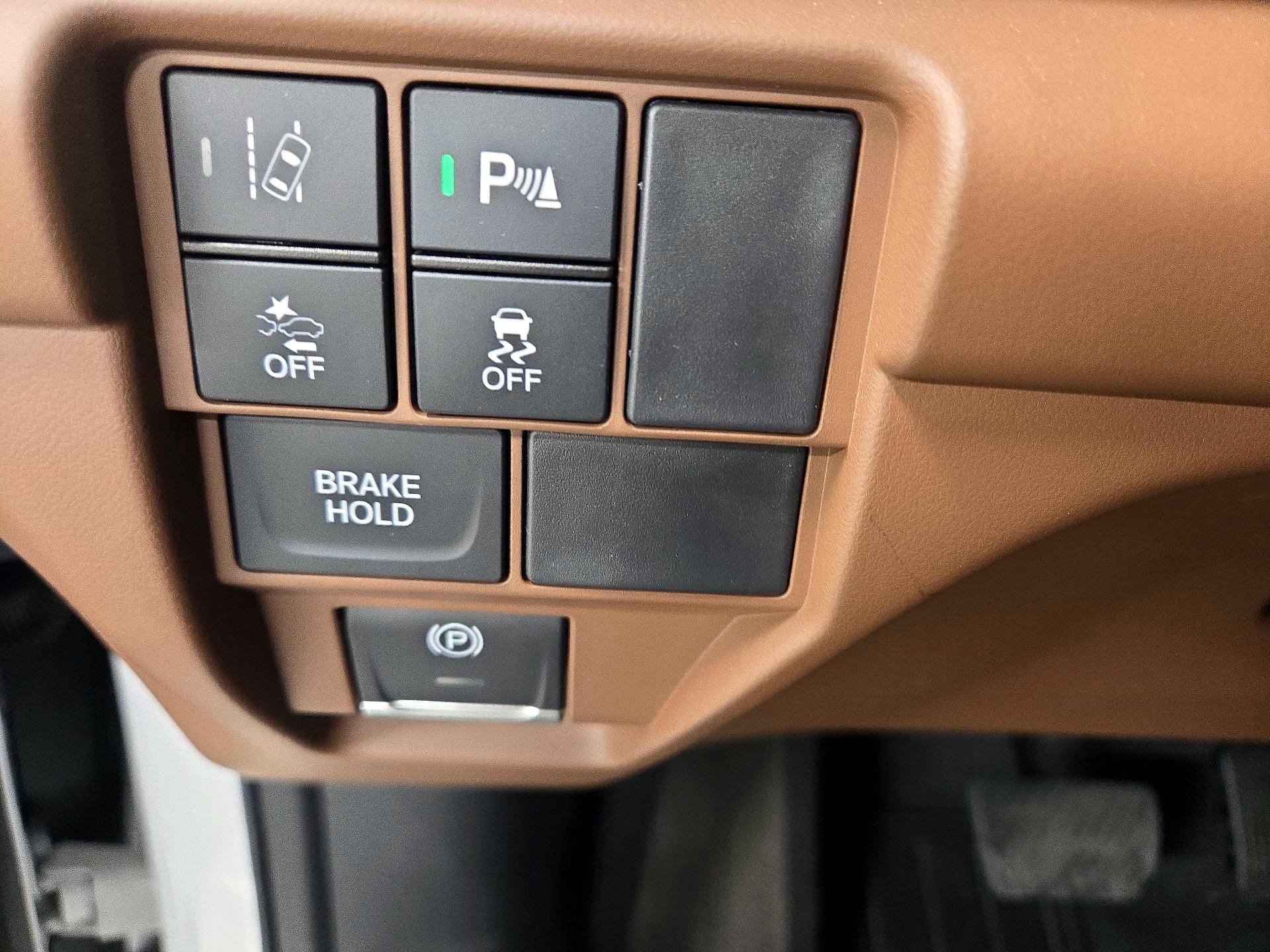 Thumbnail: 2021 Acura RDX - 13