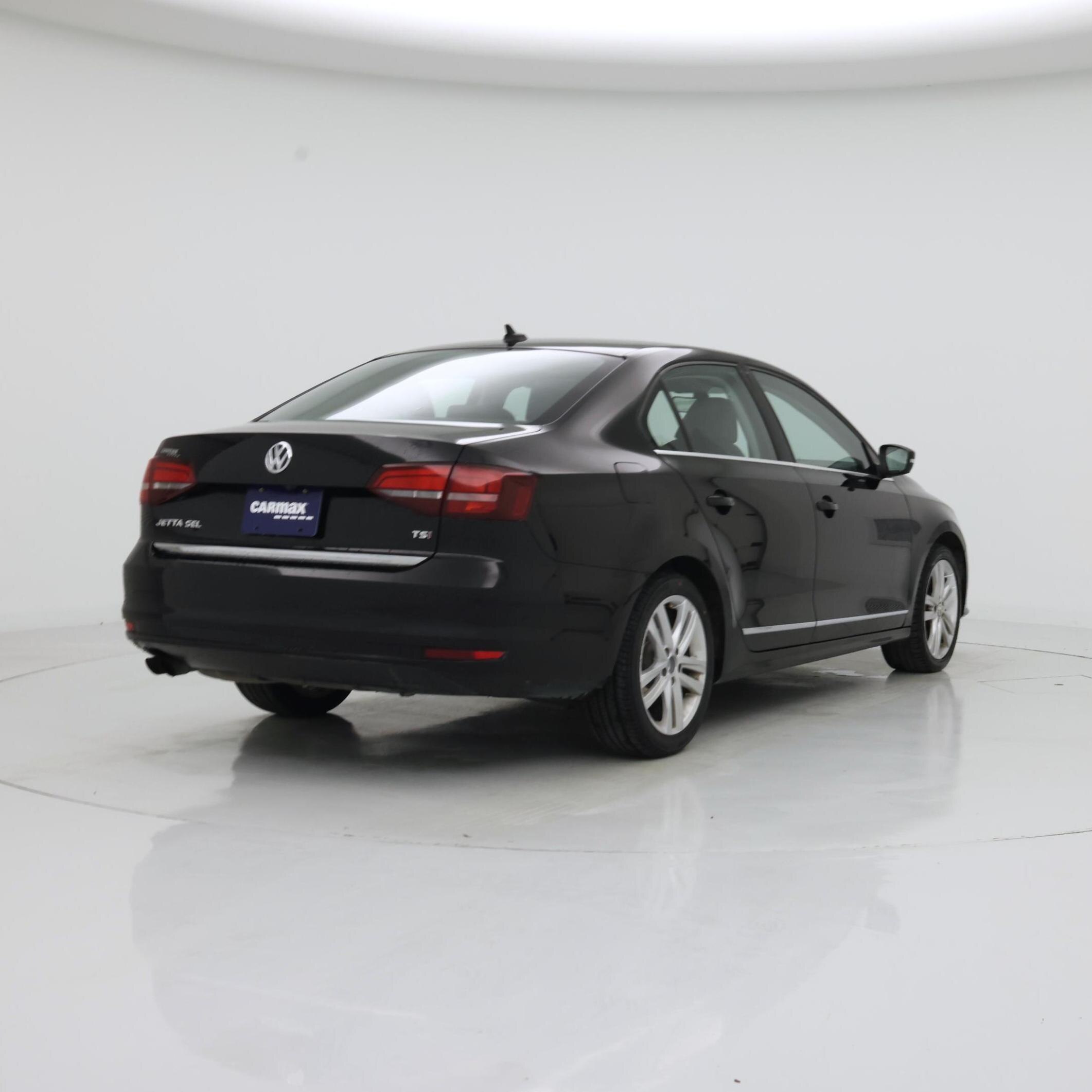 Thumbnail: 2017 Volkswagen Jetta - 8