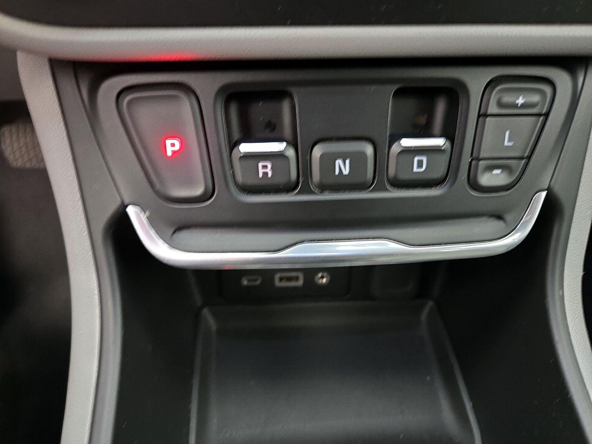 Thumbnail: 2021 GMC Terrain - 16