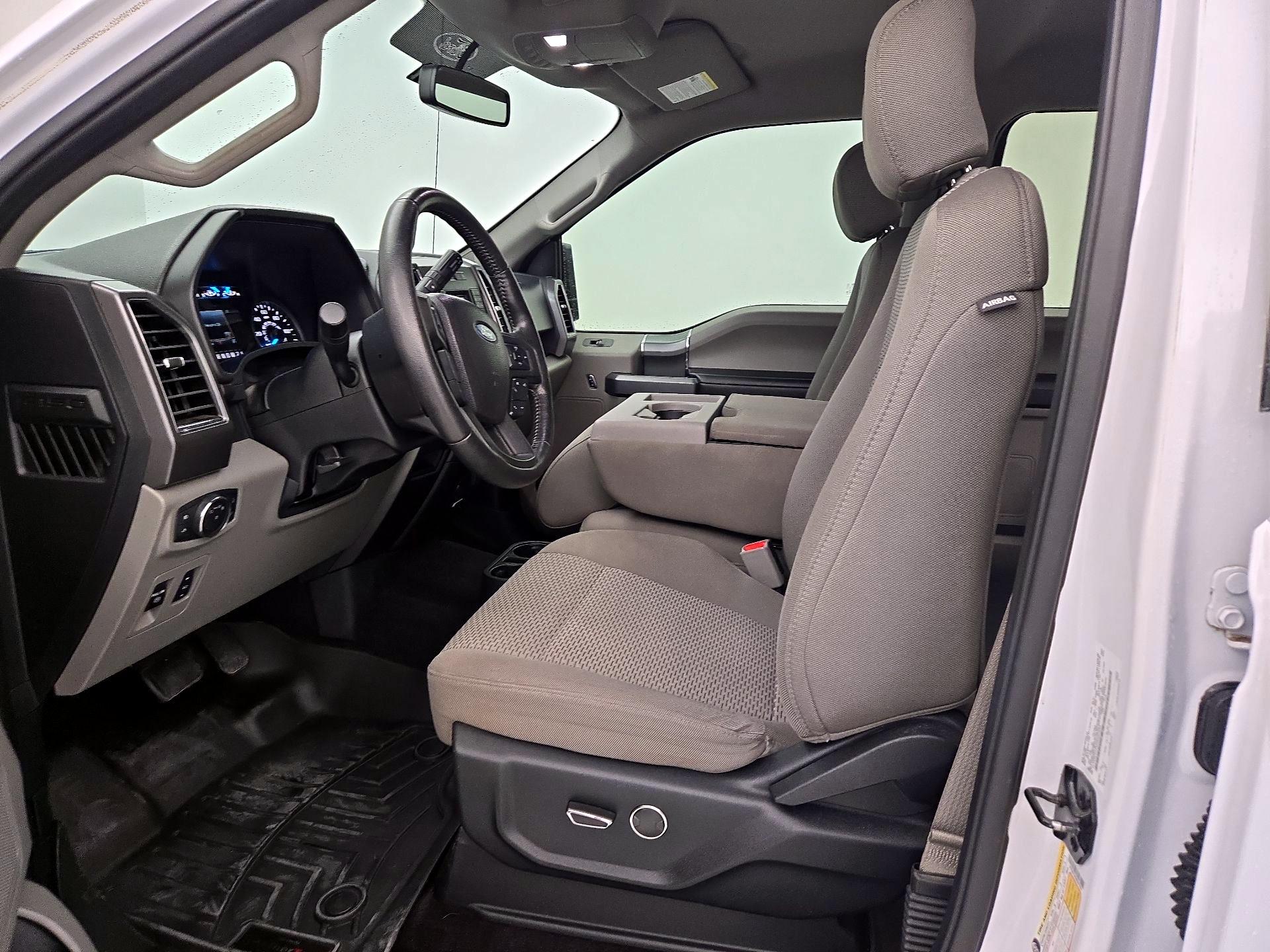 Thumbnail: 2017 Ford F-150 - 11