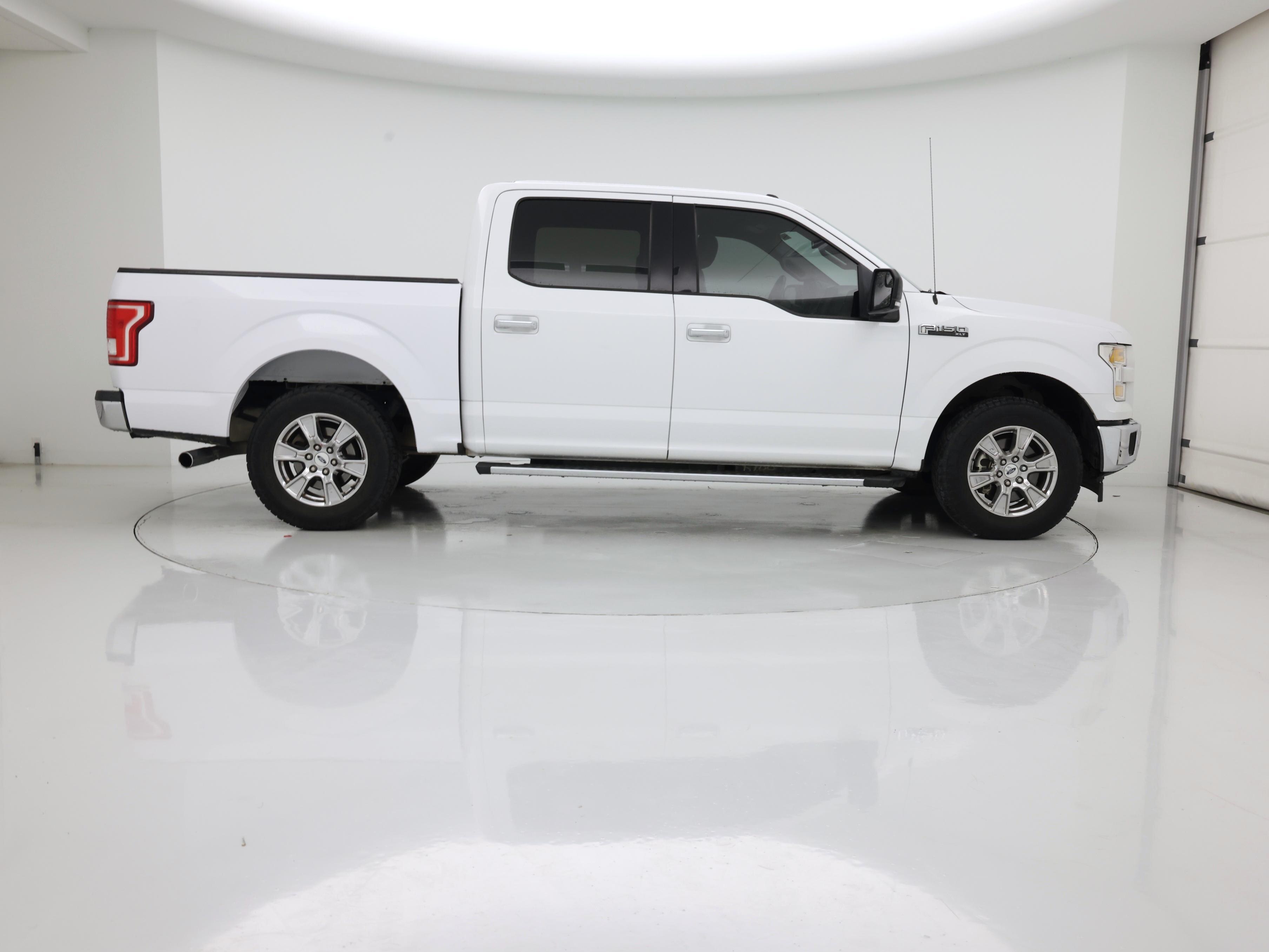 Thumbnail: 2017 Ford F-150 - 7