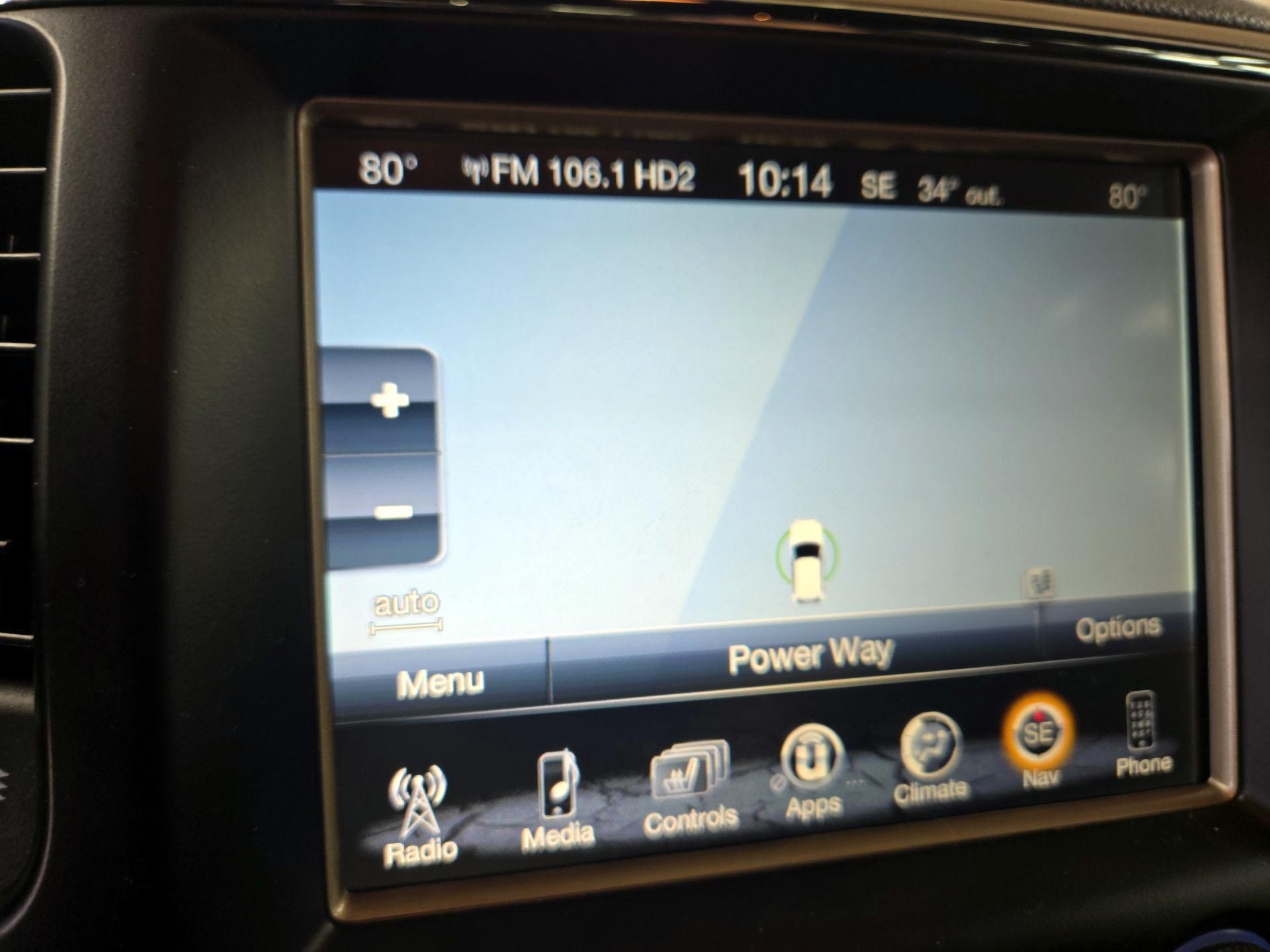 Thumbnail: 2017 Jeep Grand Cherokee - 14