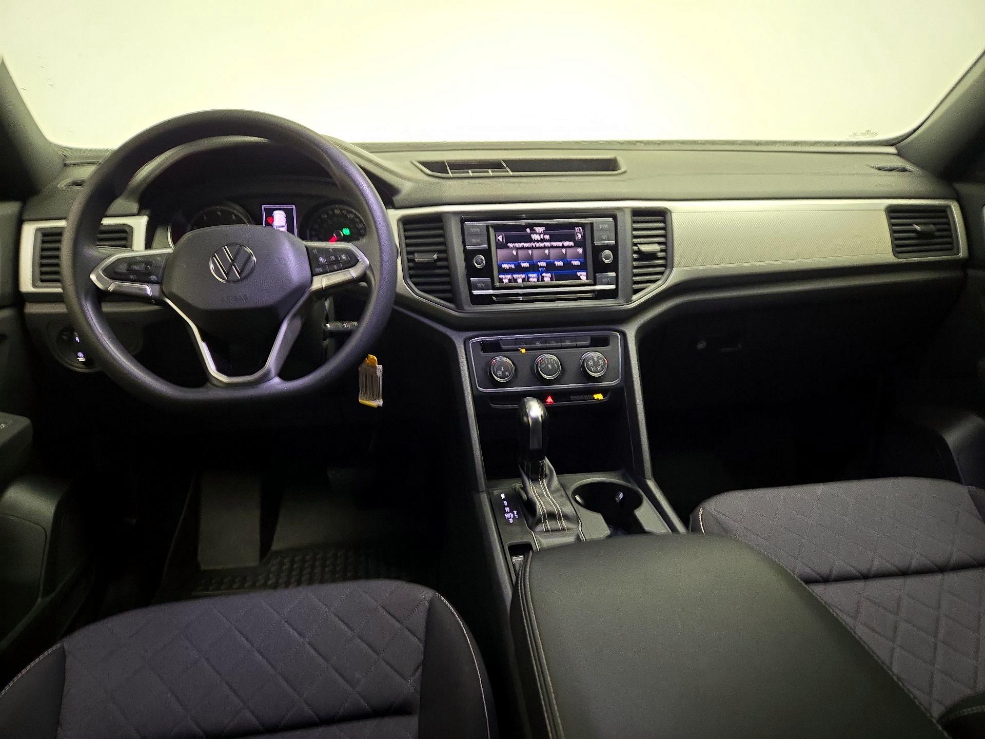 Thumbnail: 2021 Volkswagen Atlas - 9