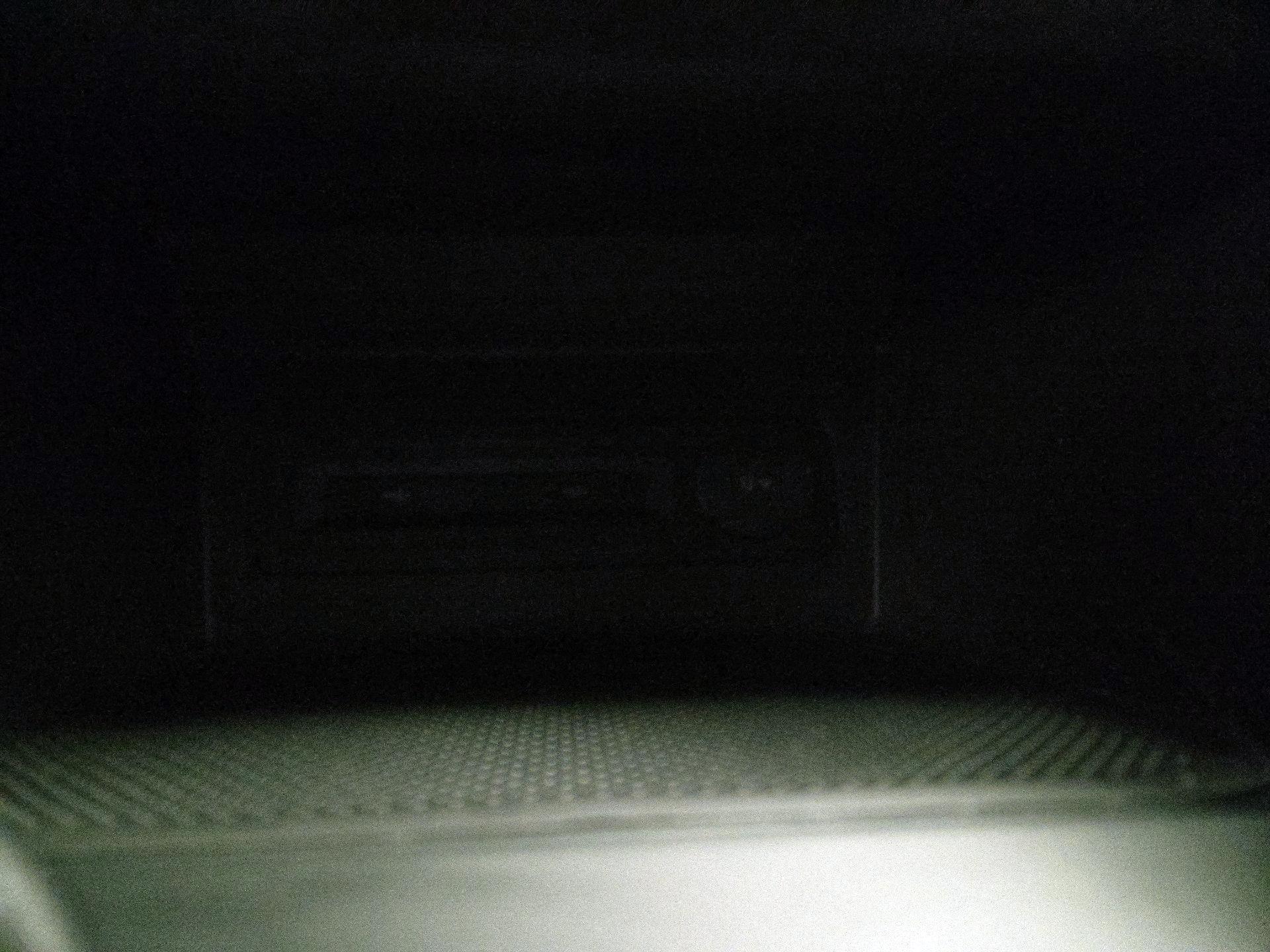 Thumbnail: 2021 Volkswagen Atlas - 18