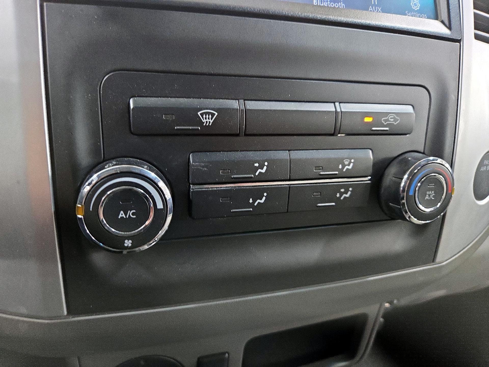 Thumbnail: 2019 Nissan Frontier - 16