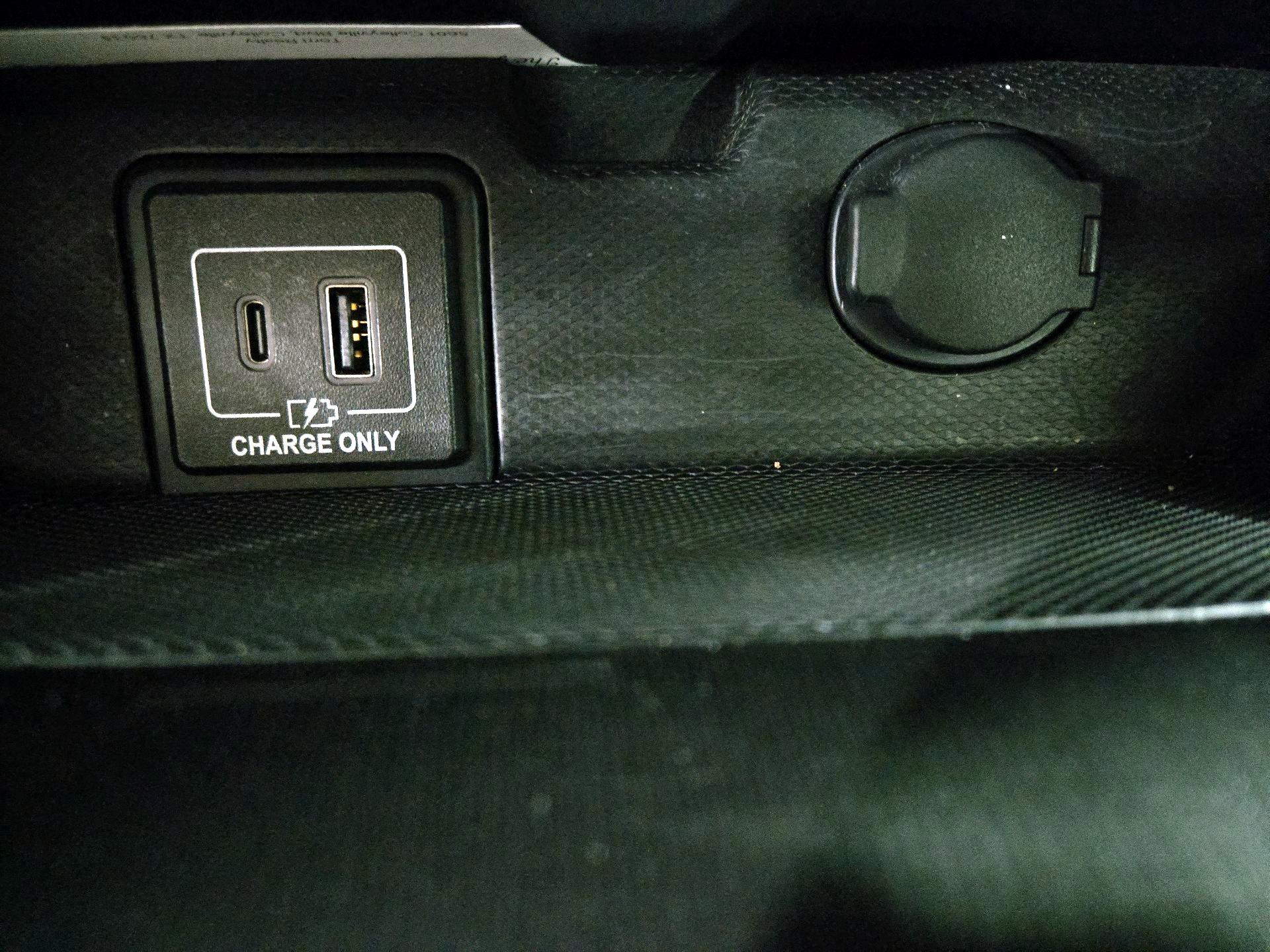 Thumbnail: 2019 INFINITI QX60 - 17