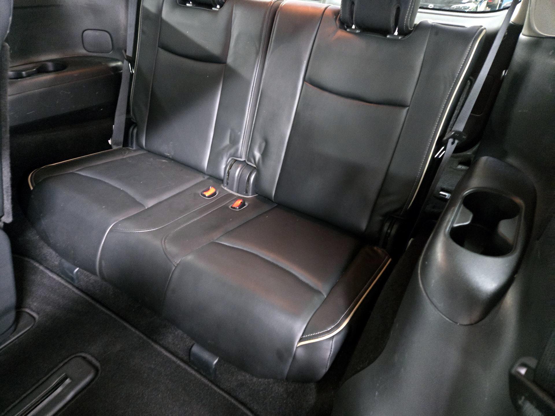 Thumbnail: 2019 INFINITI QX60 - 19