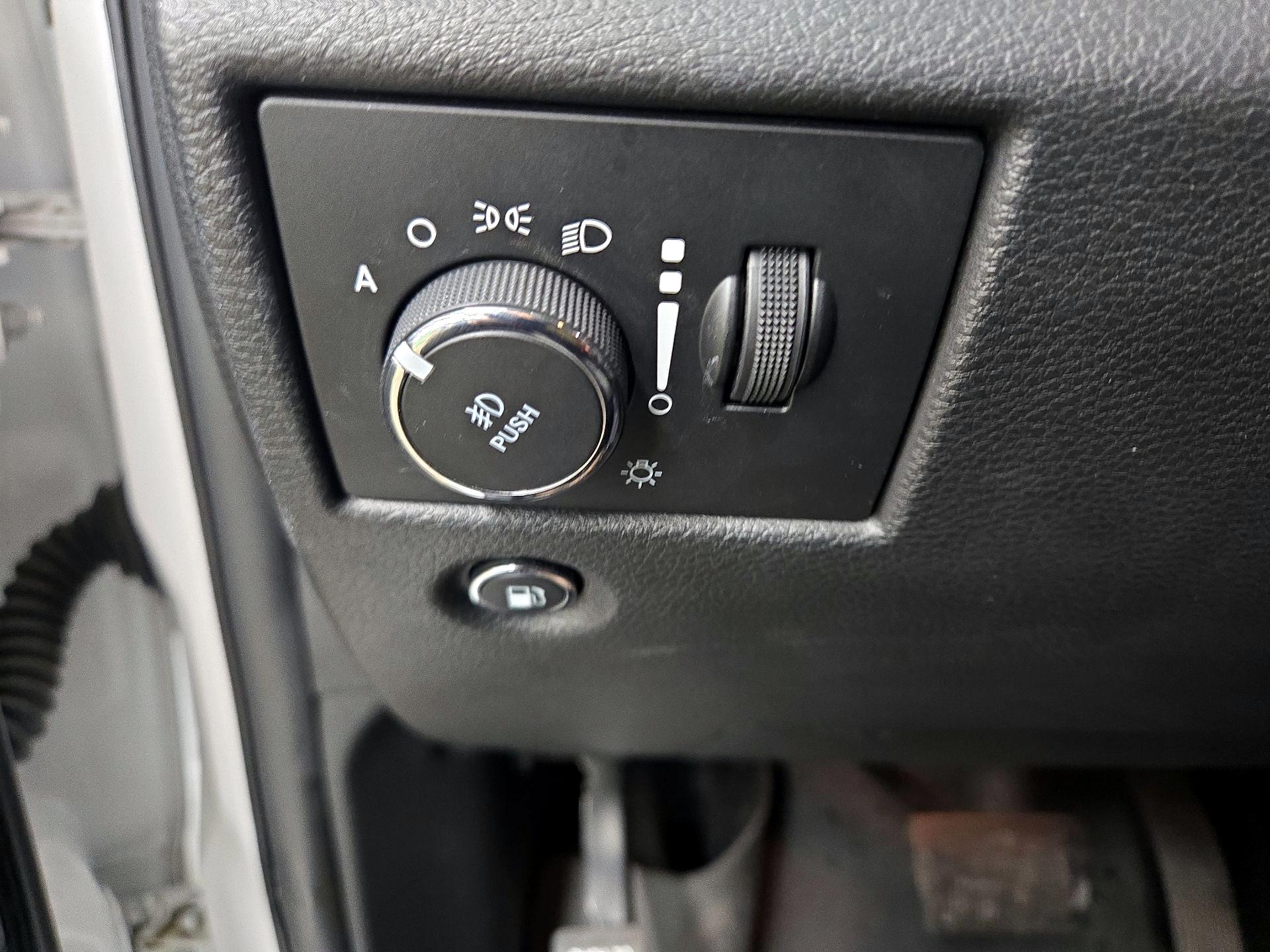 Thumbnail: 2020 Jeep Grand Cherokee - 13