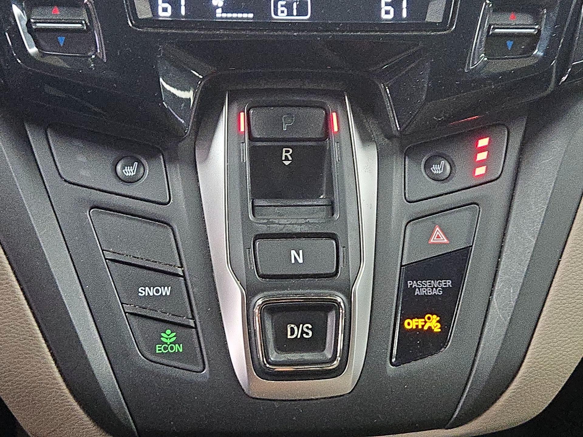 Thumbnail: 2018 Honda Odyssey - 18