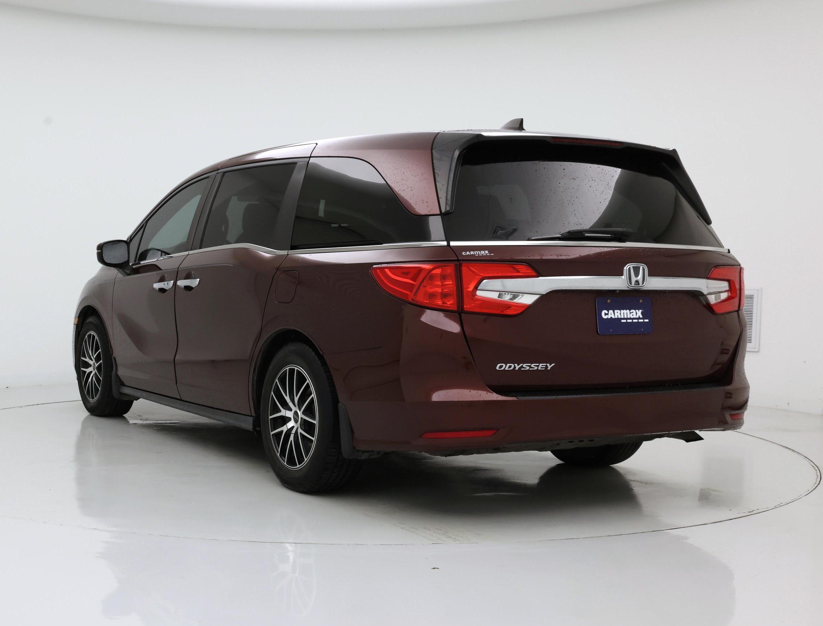 Thumbnail: 2018 Honda Odyssey - 2