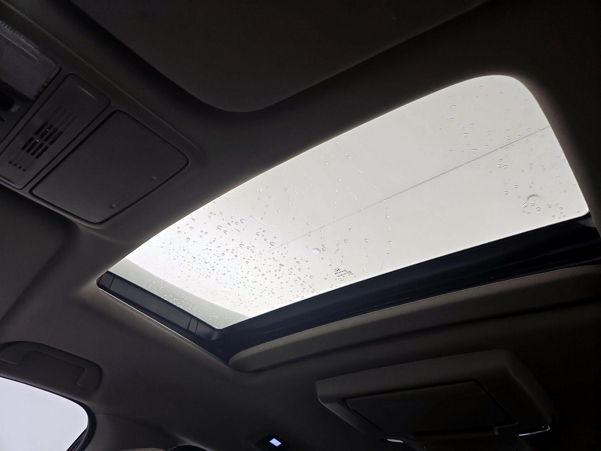 Thumbnail: 2018 Honda Odyssey - 20