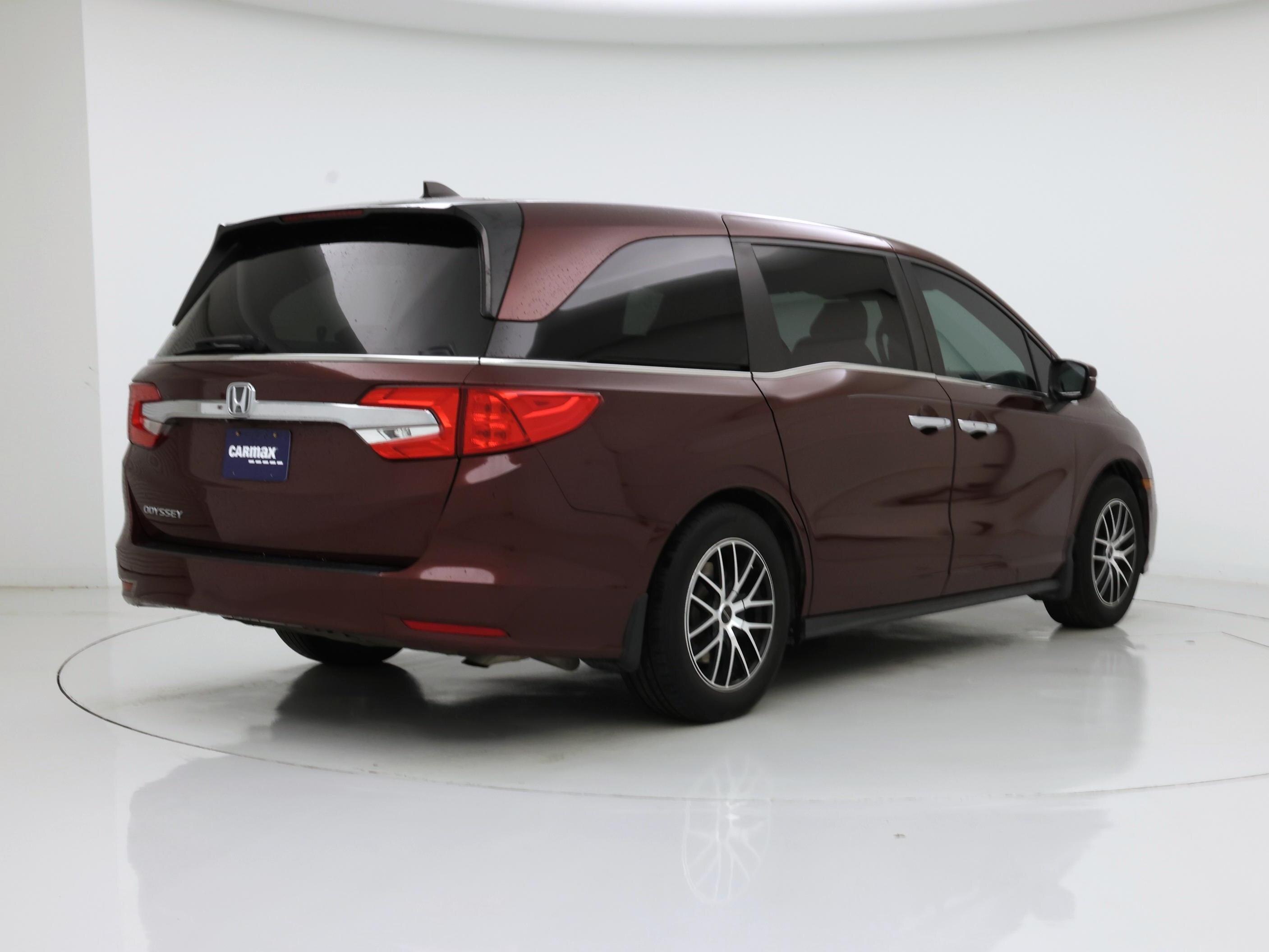 Thumbnail: 2018 Honda Odyssey - 8