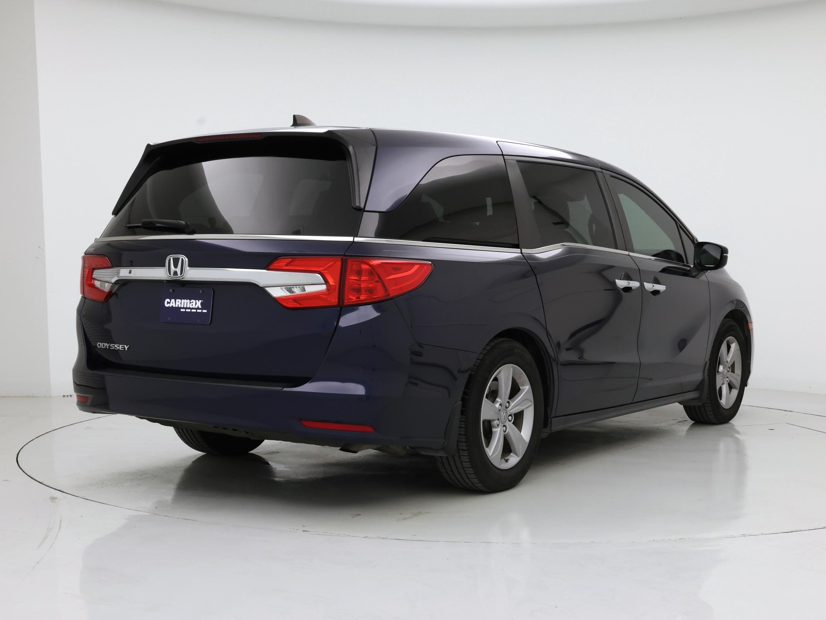 Thumbnail: 2019 Honda Odyssey - 8