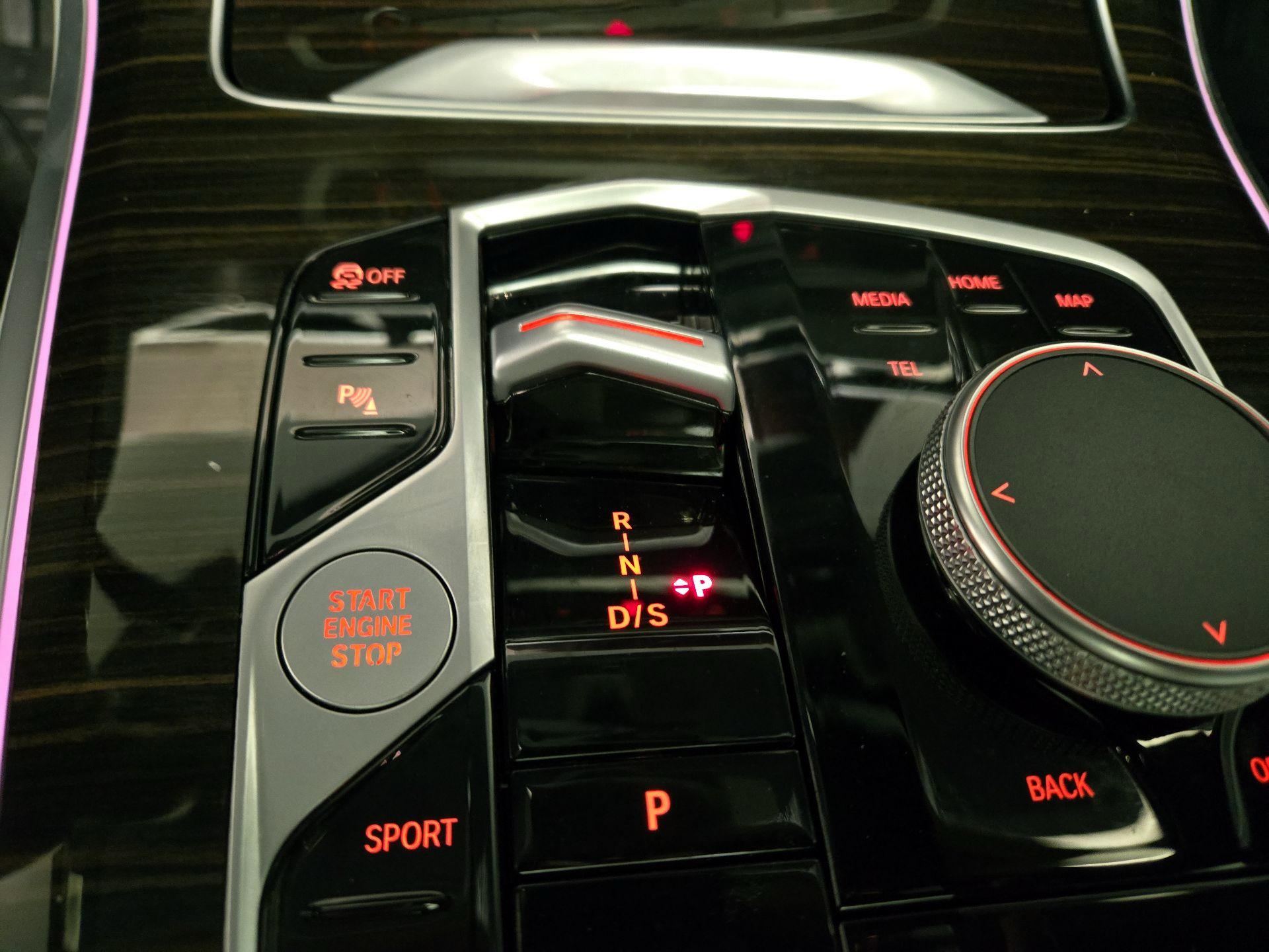 Thumbnail: 2024 BMW X5 - 18