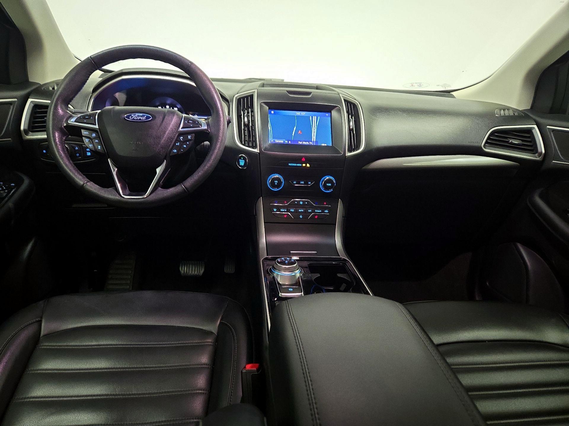 Thumbnail: 2020 Ford Edge - 9