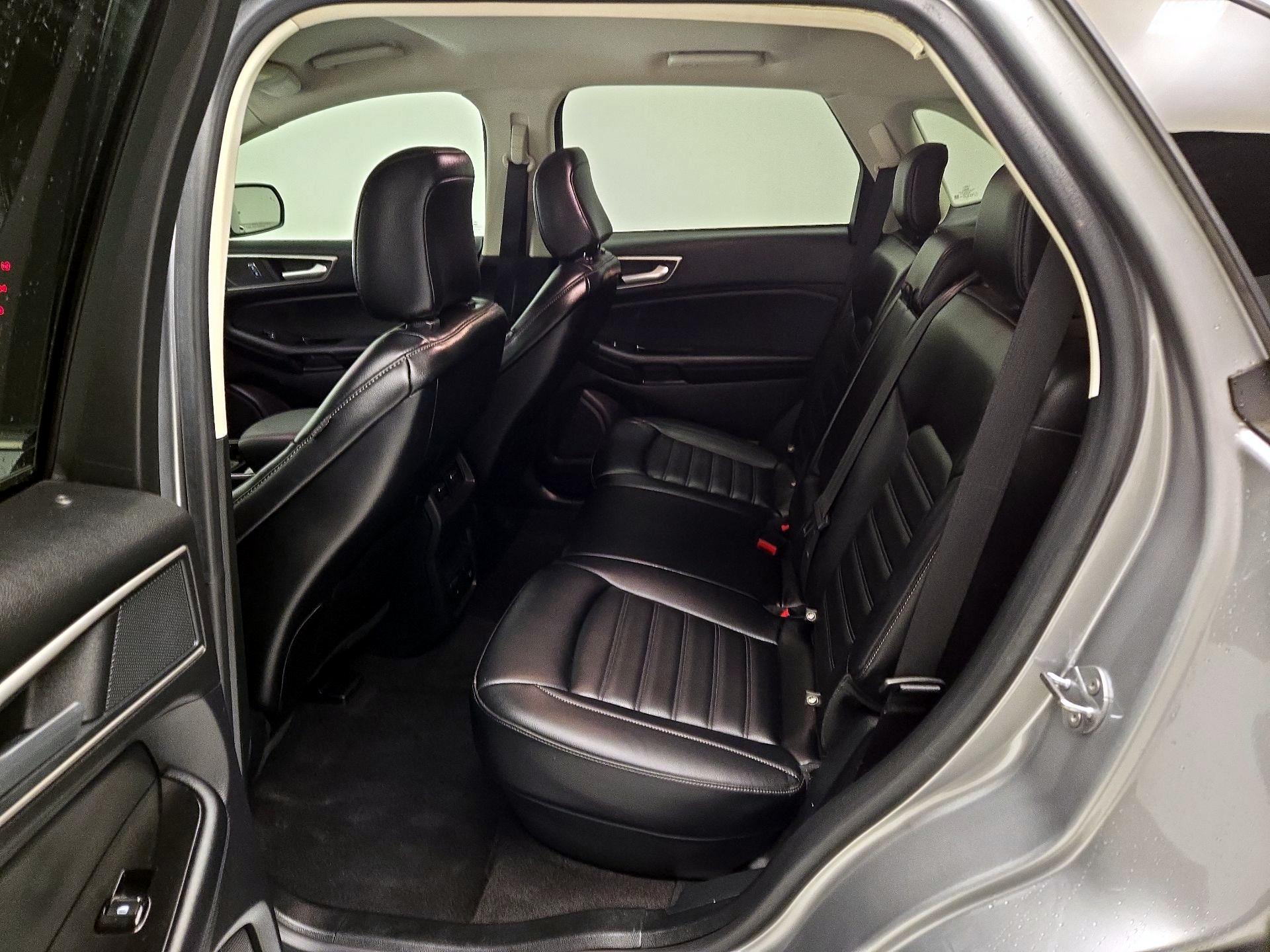 Thumbnail: 2020 Ford Edge - 20