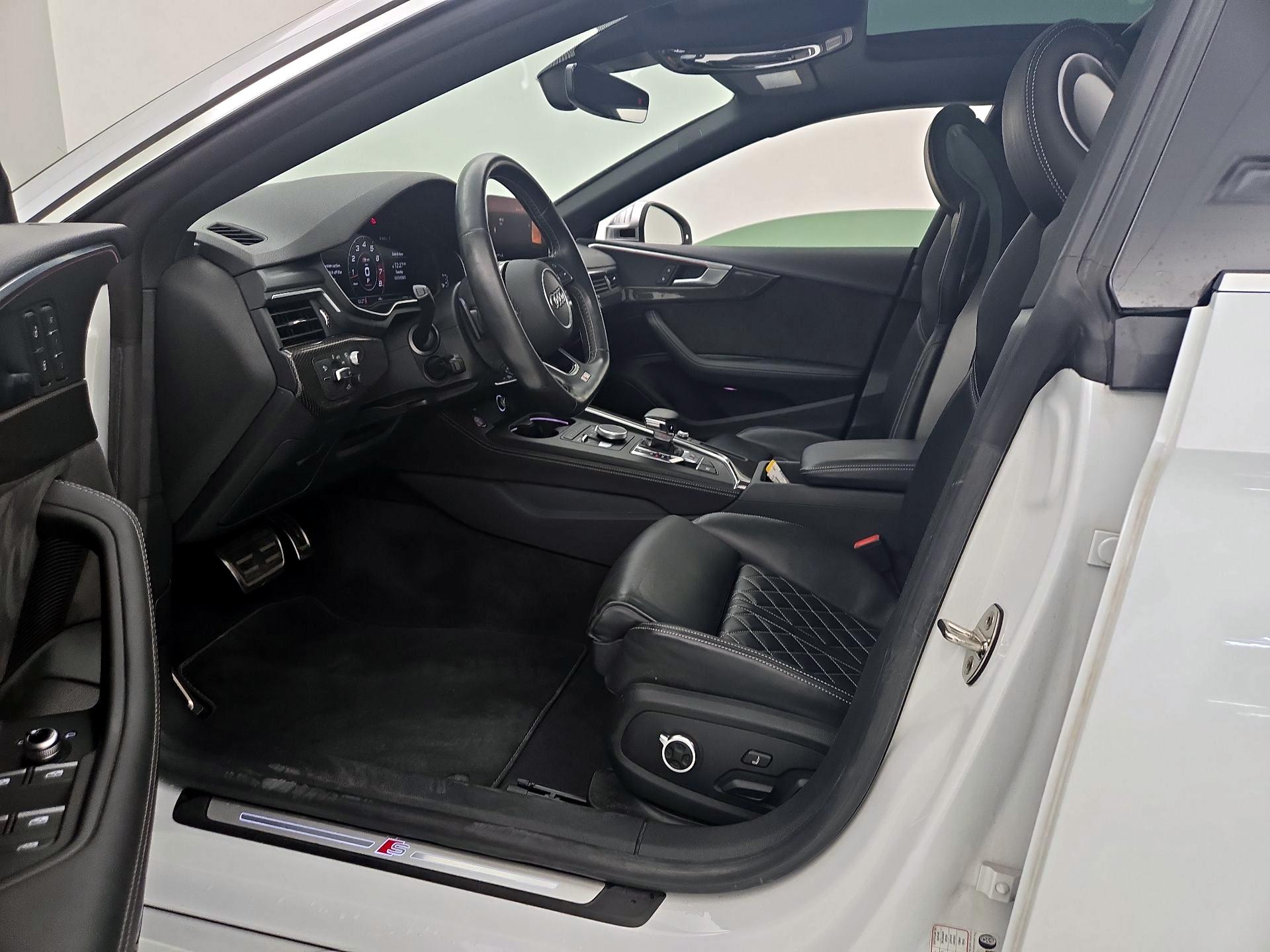 Thumbnail: 2018 Audi S5 - 11