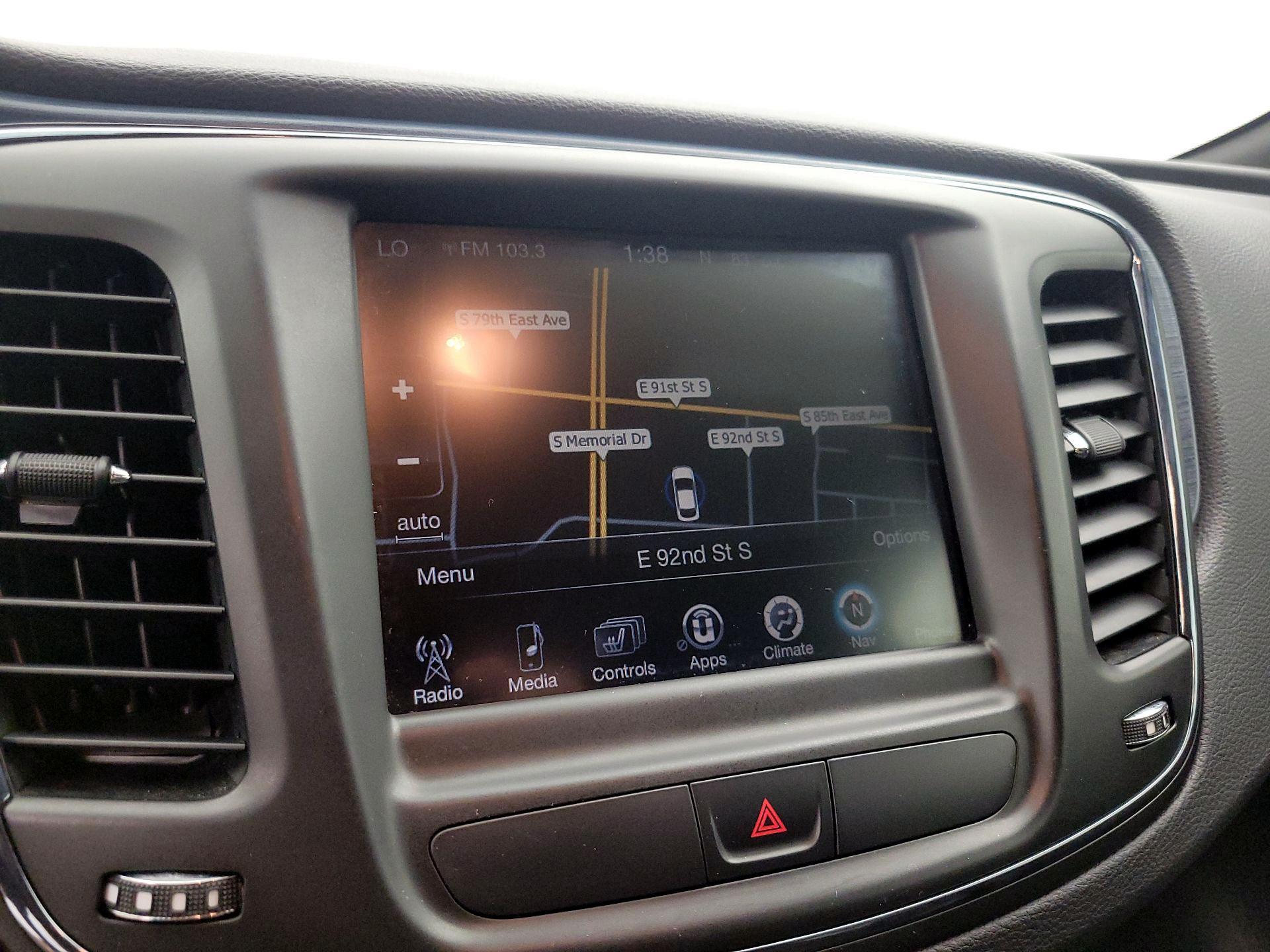 Thumbnail: 2015 Chrysler 200 - 14