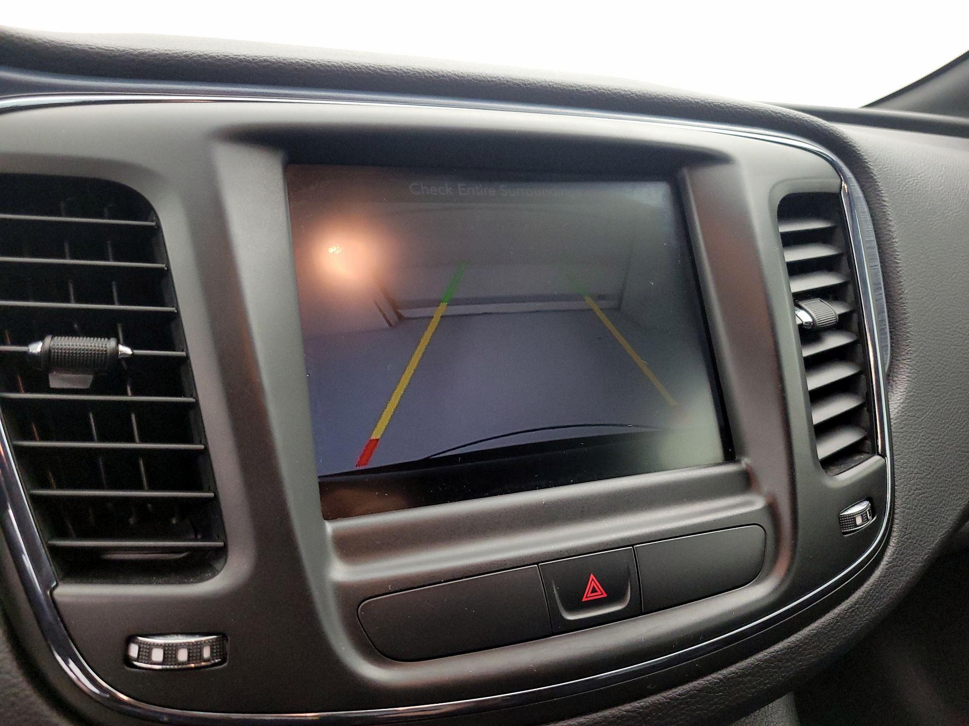 Thumbnail: 2015 Chrysler 200 - 15