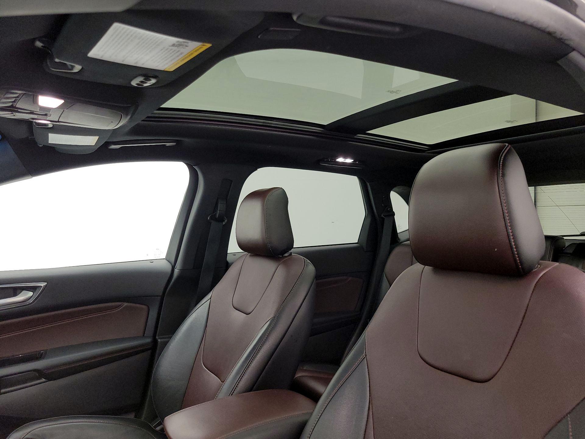 Thumbnail: 2020 Ford Edge - 20