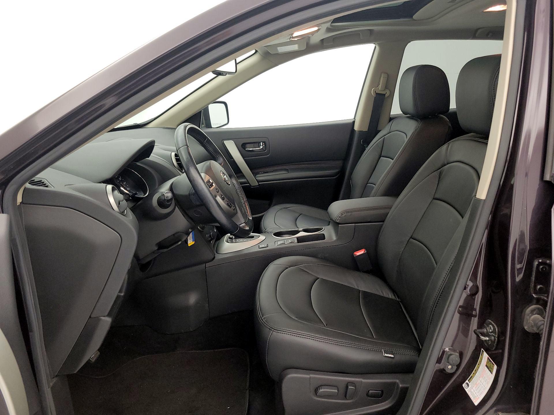 Thumbnail: 2013 Nissan Rogue - 11
