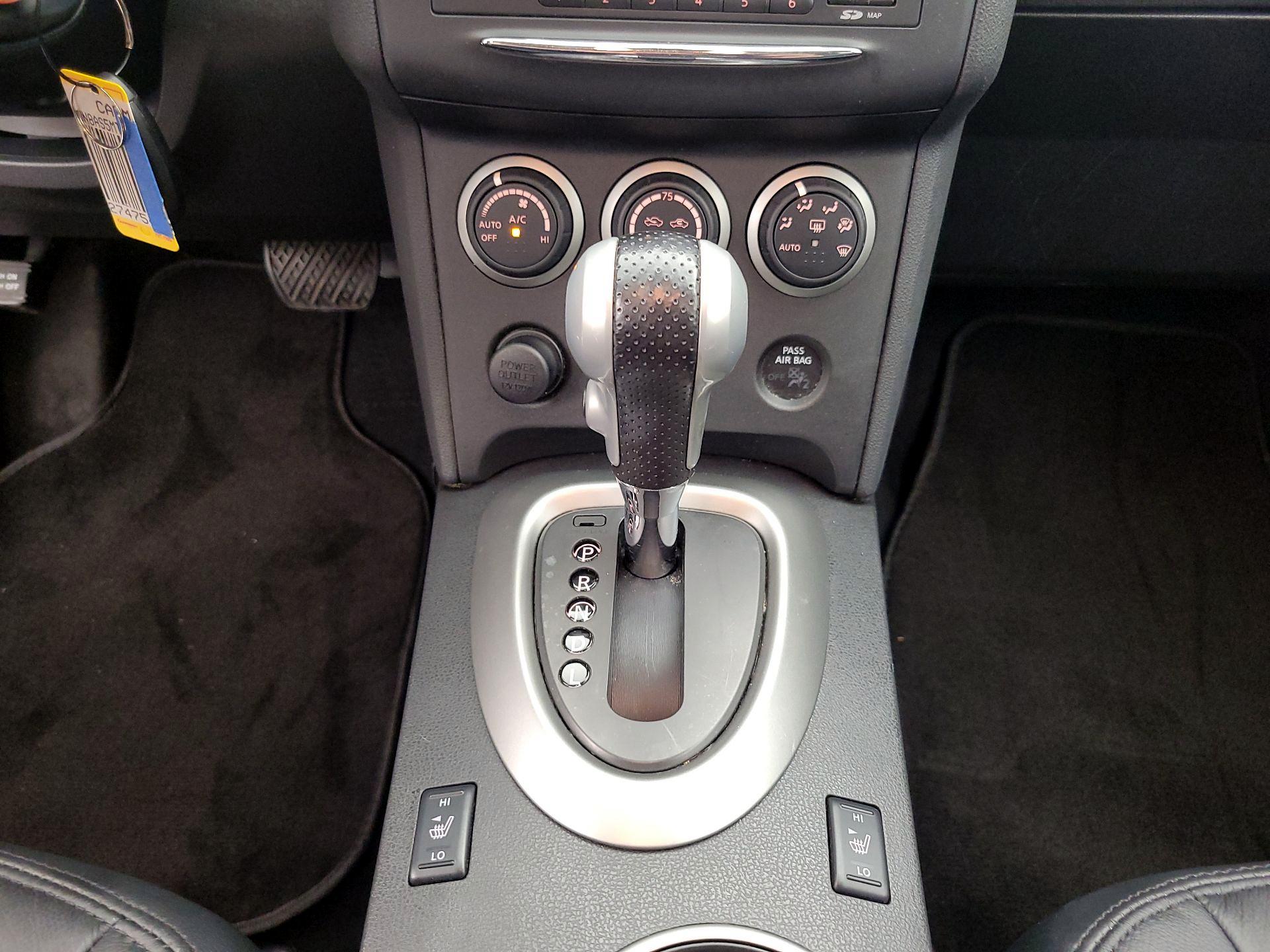 Thumbnail: 2013 Nissan Rogue - 18