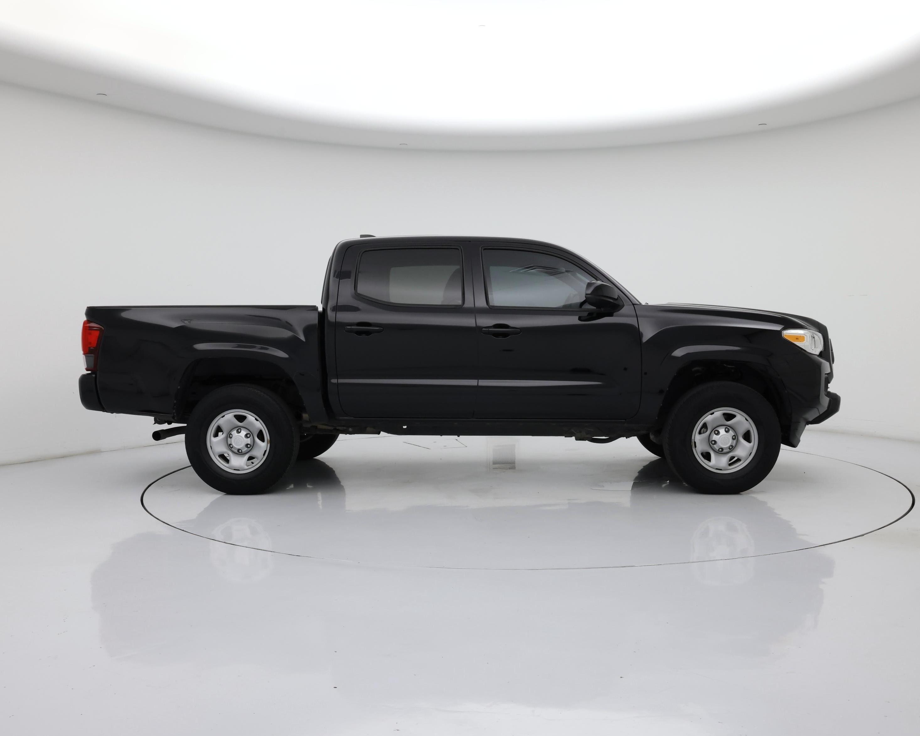 Thumbnail: 2020 Toyota Tacoma - 7
